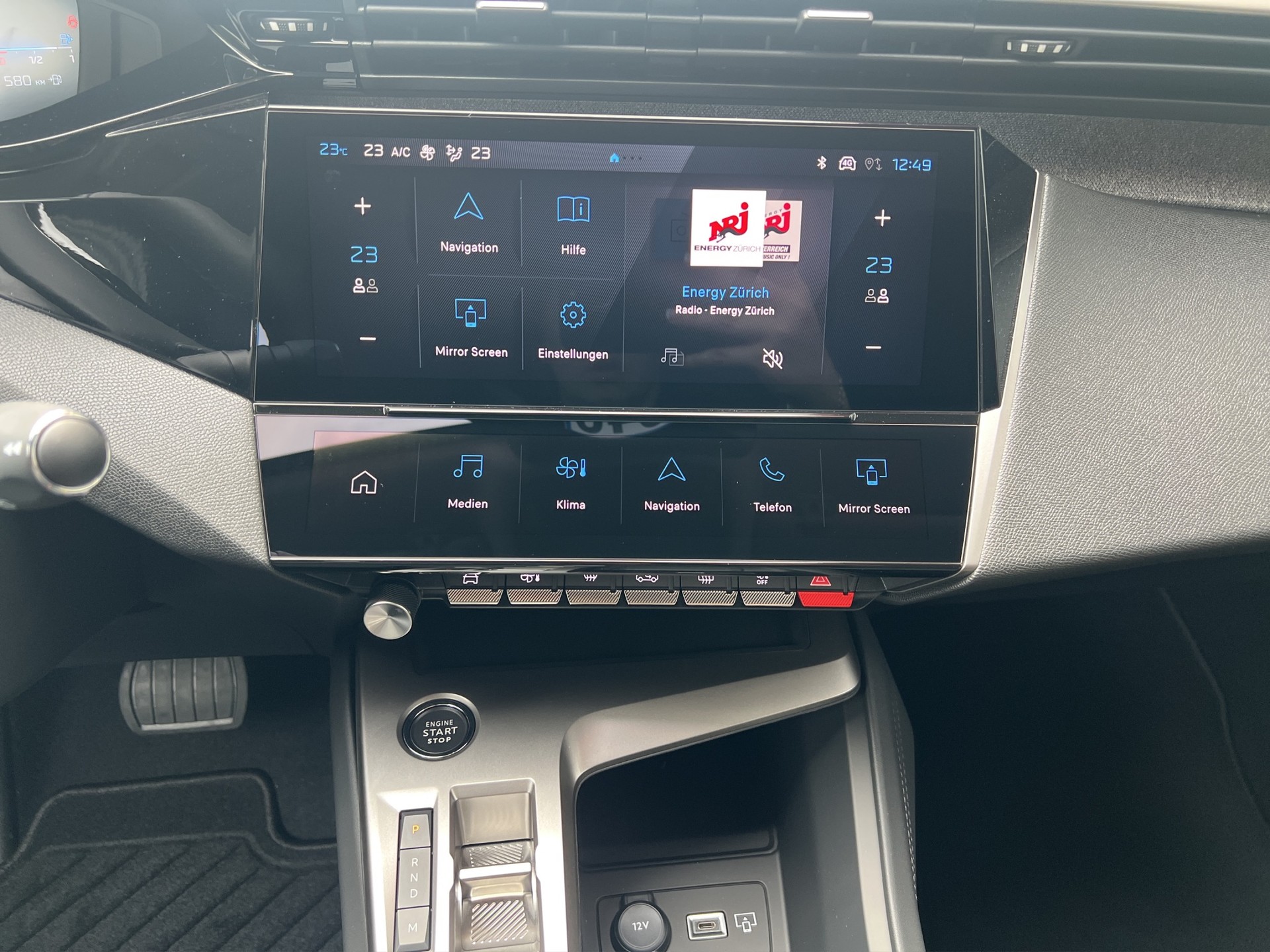PEUGEOT 308 1.2 Pure Tech Allure EAT8 LEASING AB 308.87 CHF / MONAT-image-11