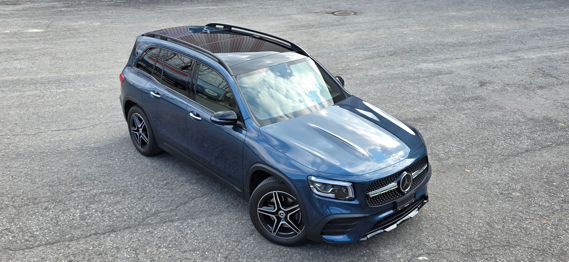 MERCEDES-BENZ GLB 250 4Matic AMG Line 8G-Tronic