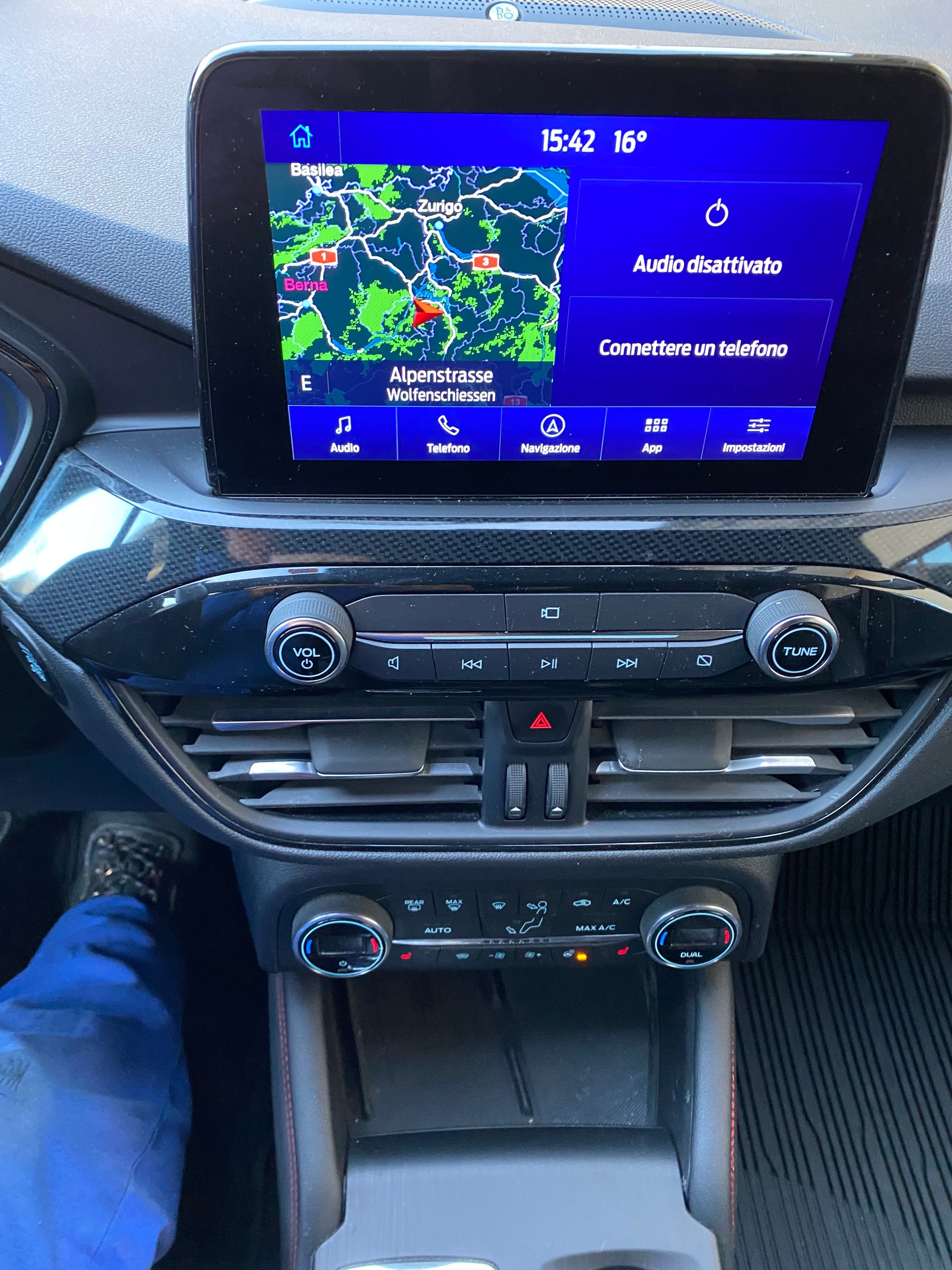 FORD Kuga 2.0 TDCi EcoBlue ST-Line X 4WD-image-4