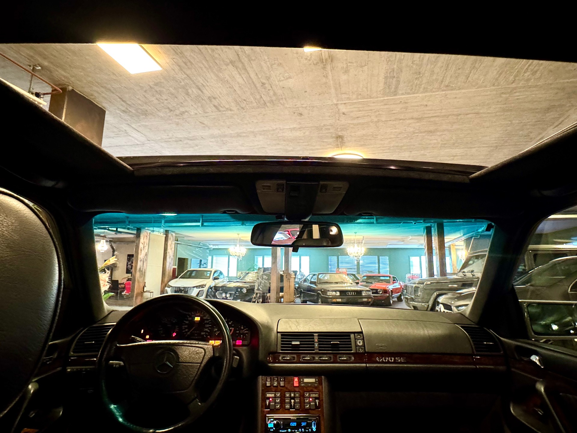 MERCEDES-BENZ 600 SE Automatic-image-20