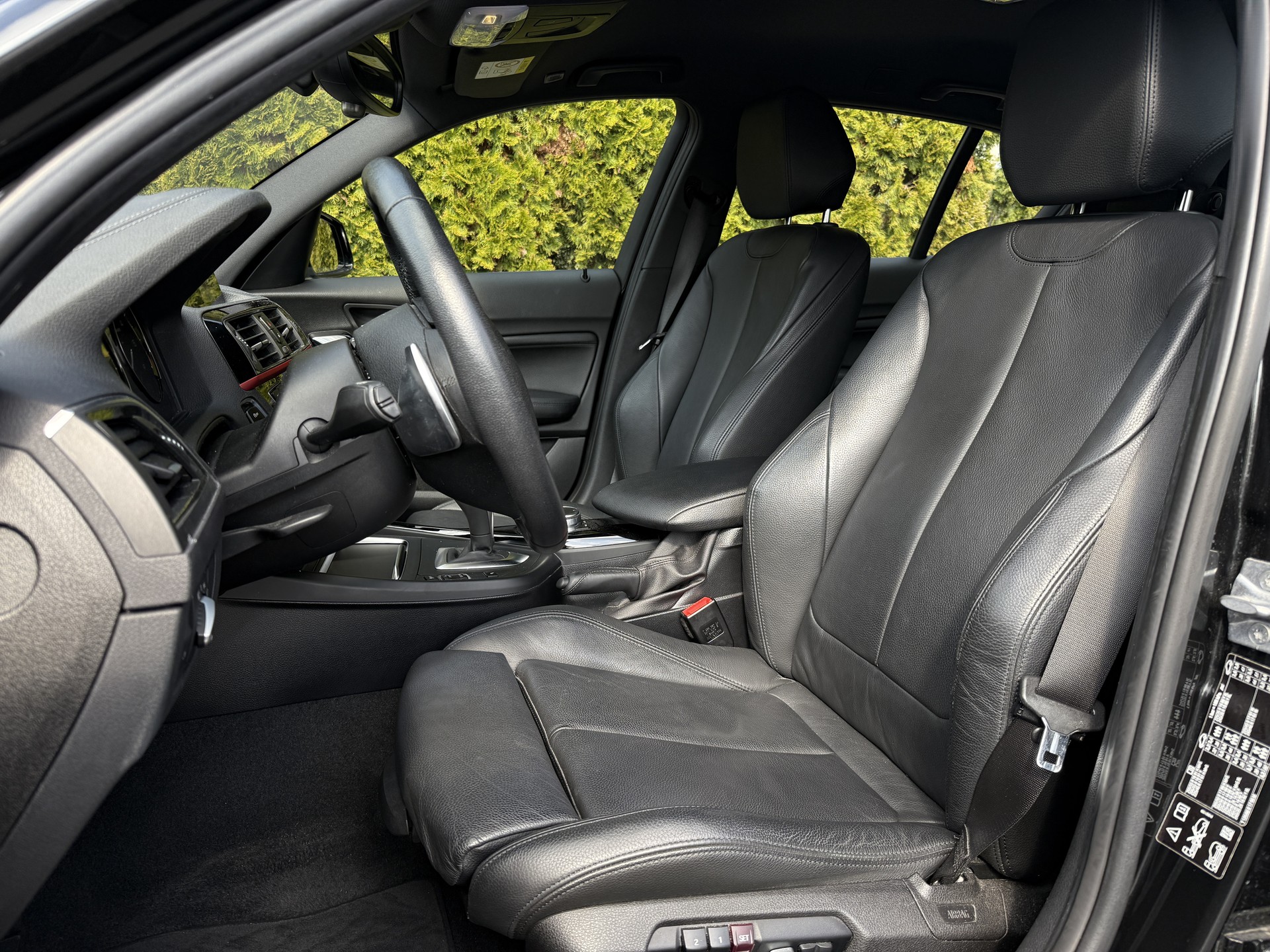 BMW 120d xDrive Edition Sport Line Steptronic / Gratis Service-image-17