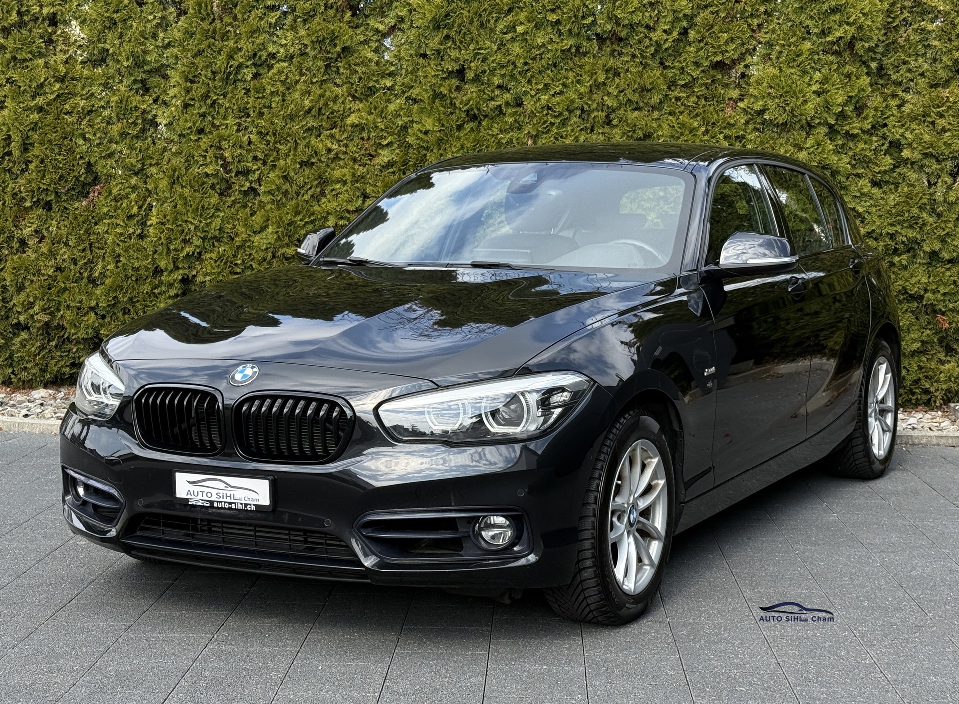 BMW 120d xDrive Edition Sport Line Steptronic / Gratis Service