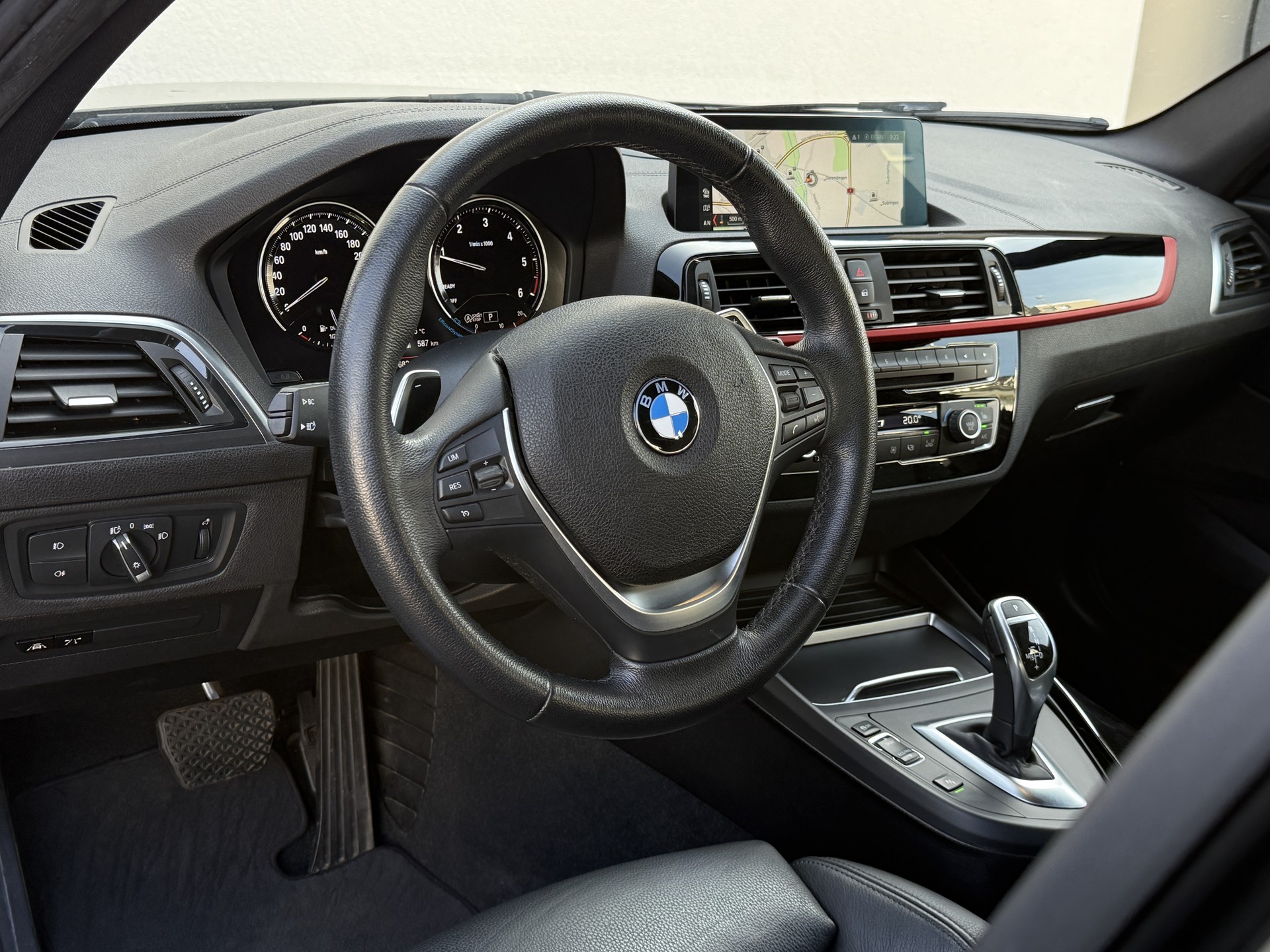 BMW 120d xDrive Edition Sport Line Steptronic / Gratis Service-image-16