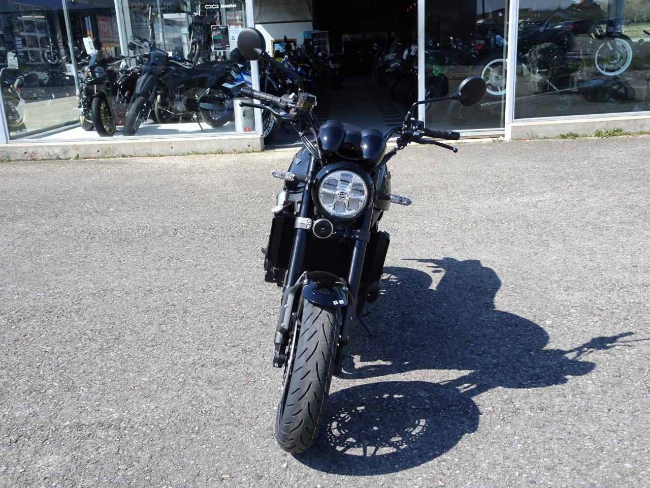 KAWASAKI Z 900 RS (35kW)-image-2
