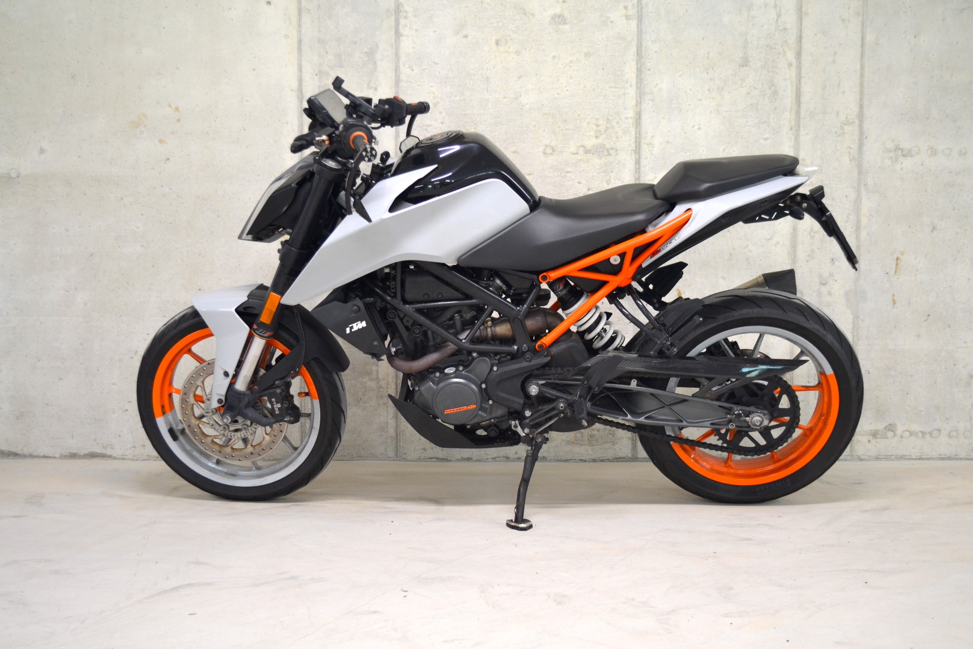 KTM 125 Duke ABS-image-3