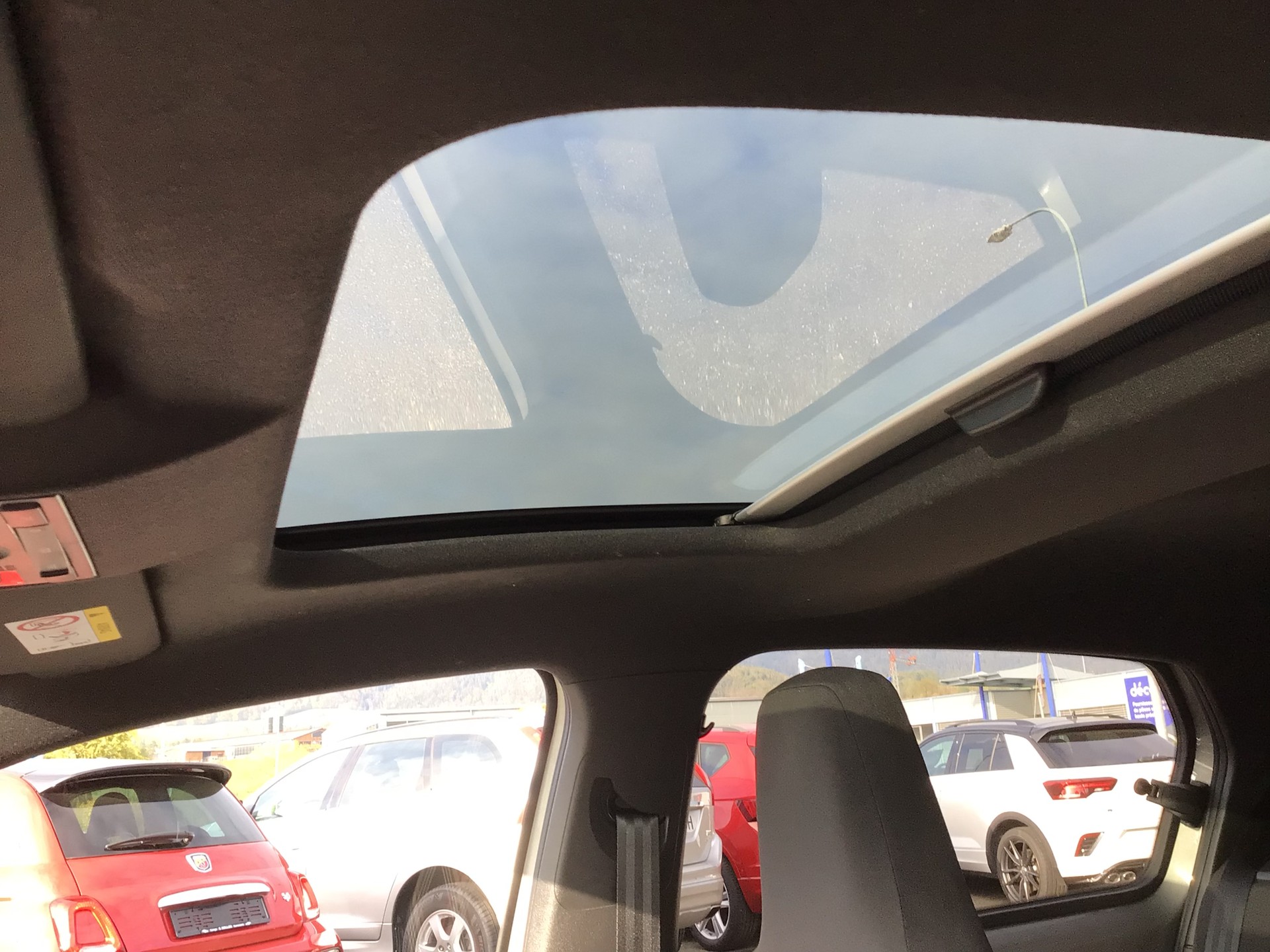 VW Up 1.0 TSI GTI-image-12