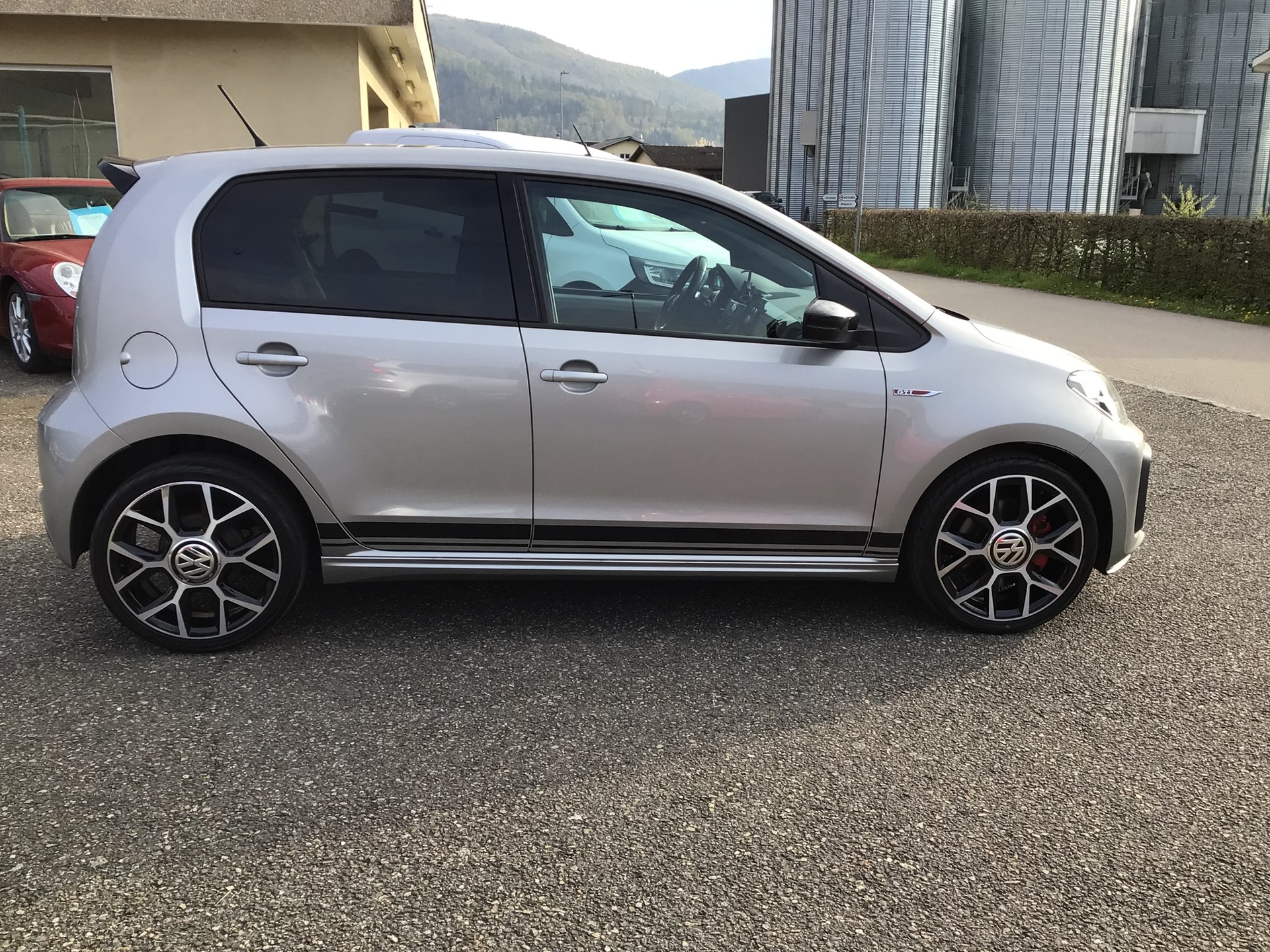VW Up 1.0 TSI GTI-image-3