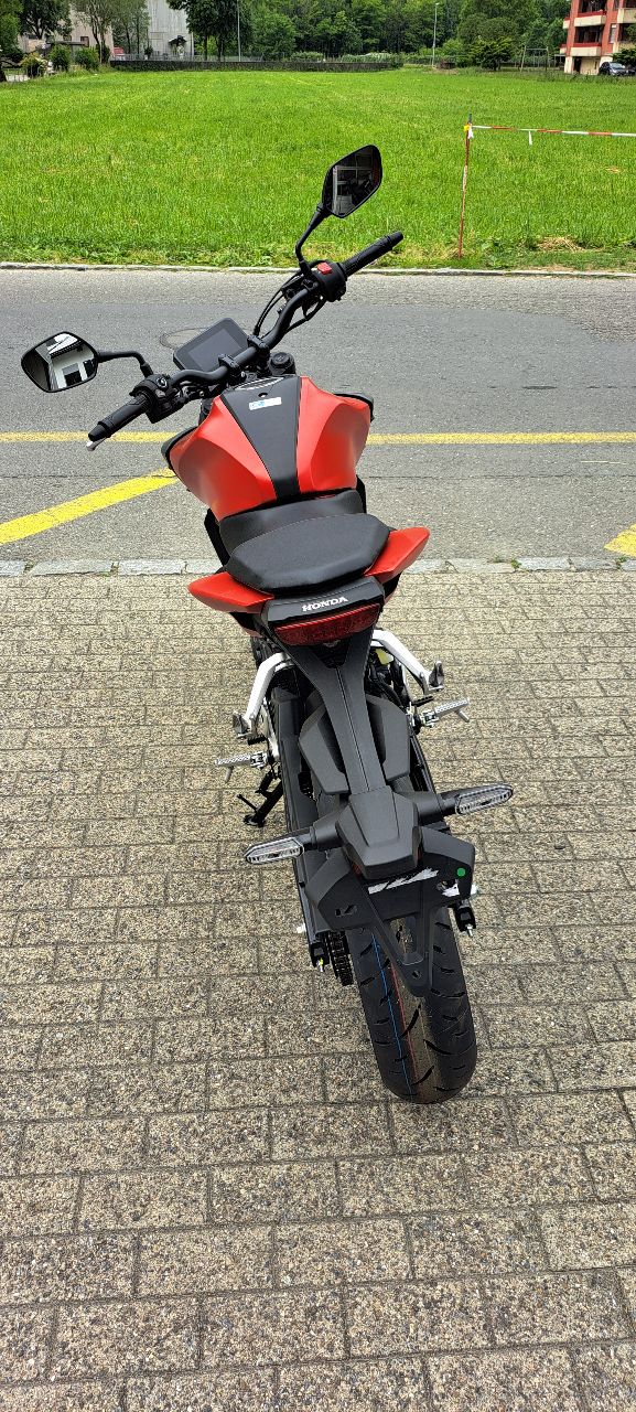 HONDA CB 125 R-image-3