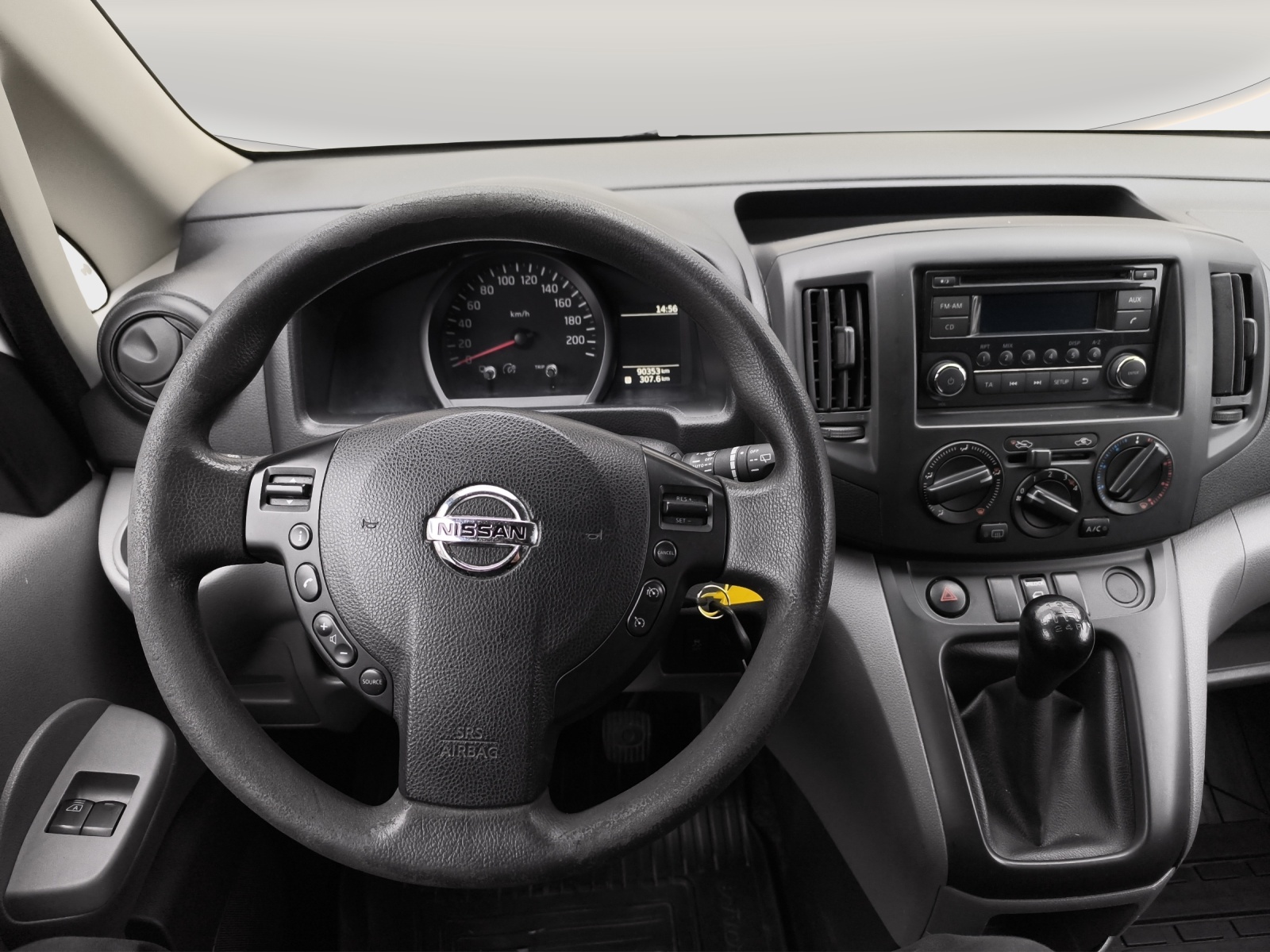 NISSAN NV200 1.5 dCi 90 Comfort Euro 6 // 8-fach bereift // Anhängerkupplung Nutslast 610 KG-image-13