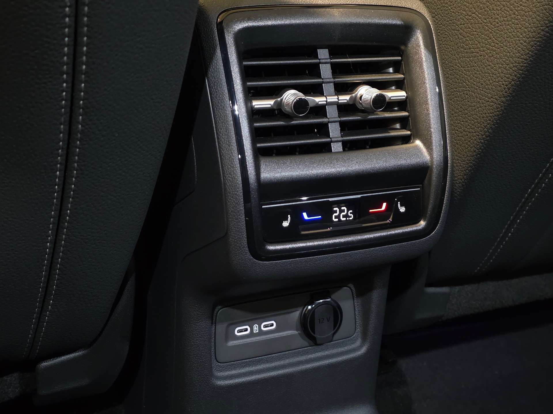SKODA Kodiaq 2.0 TSI Sportline 4x4-image-17