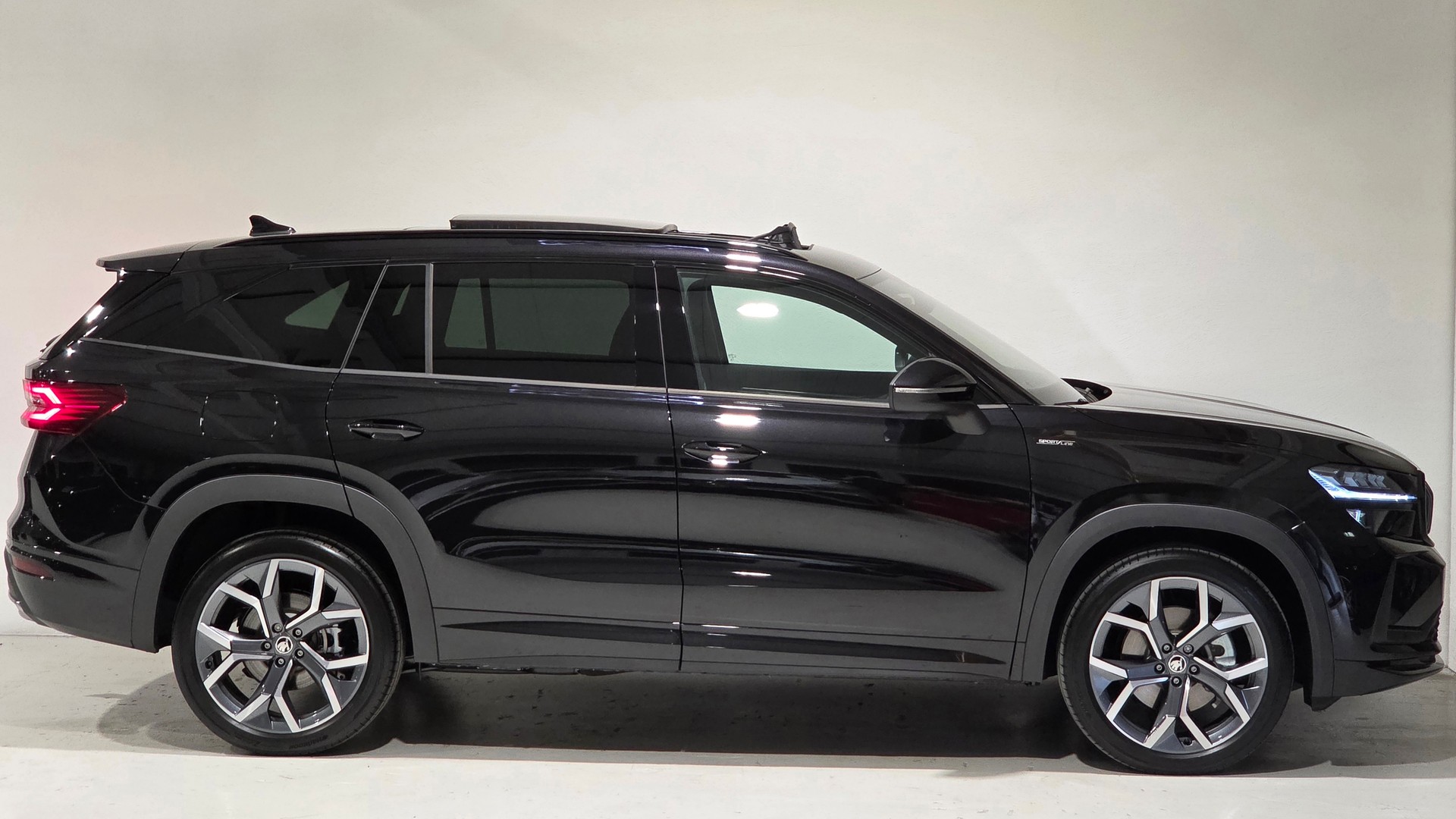 SKODA Kodiaq 2.0 TSI Sportline 4x4-image-30