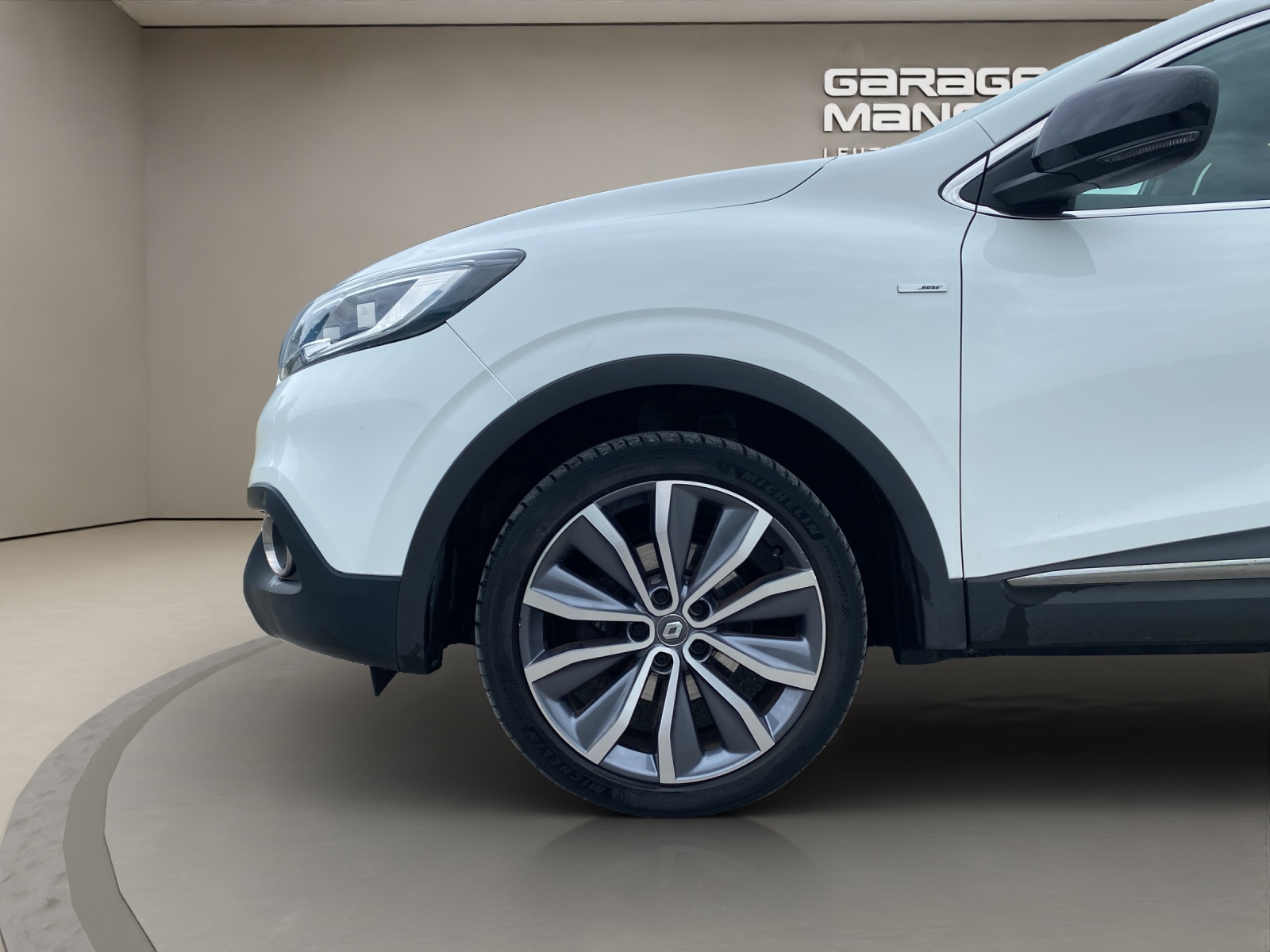 RENAULT Kadjar 1.2 16V Turbo Bose-image-14