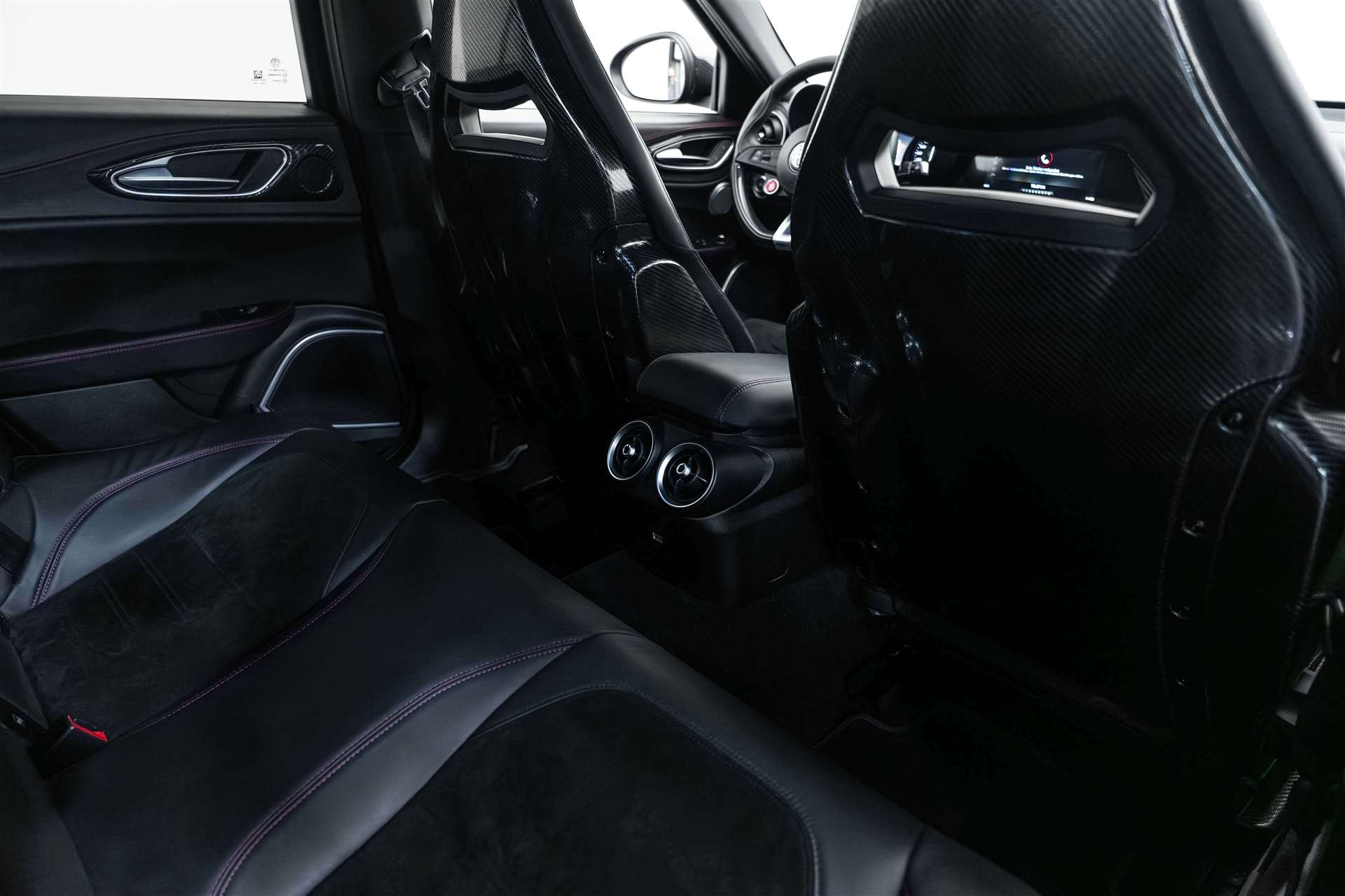 ALFA ROMEO Giulia 2.9 V6 Quadrifoglio 510PS-image-12