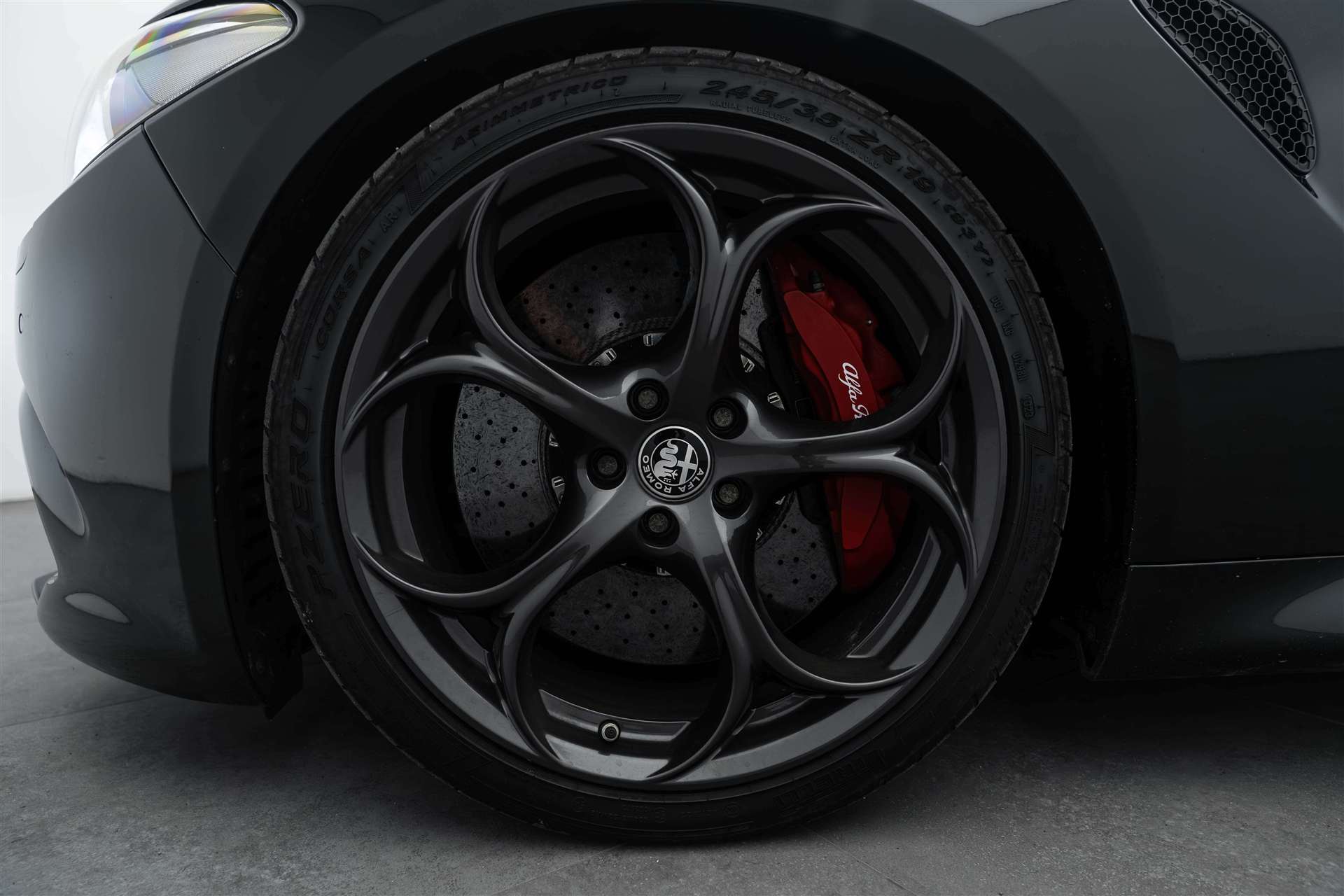 ALFA ROMEO Giulia 2.9 V6 Quadrifoglio 510PS-image-5