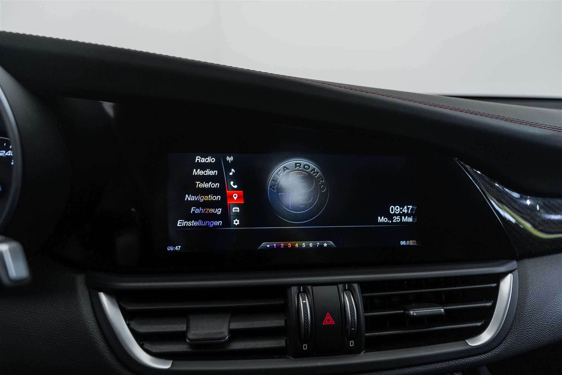 ALFA ROMEO Giulia 2.9 V6 Quadrifoglio 510PS-image-22