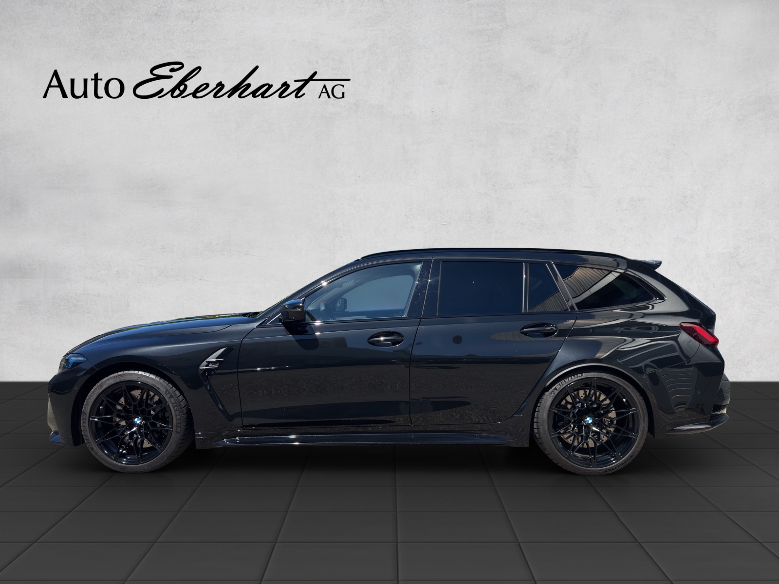 BMW M3 Touring xDrive Competition M LCI-showroom-element-2