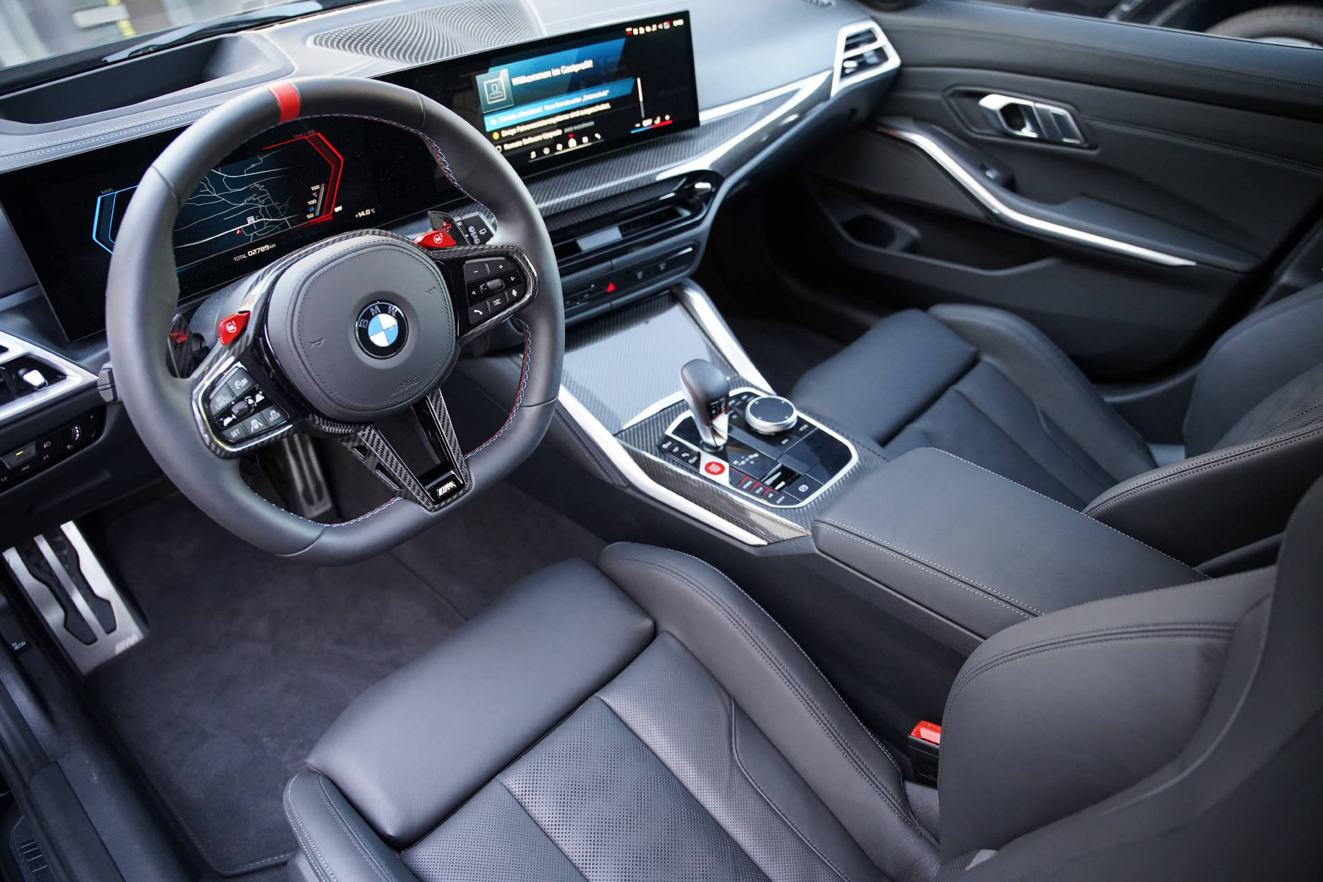 BMW M3 Touring xDrive Competition M LCI-image-6