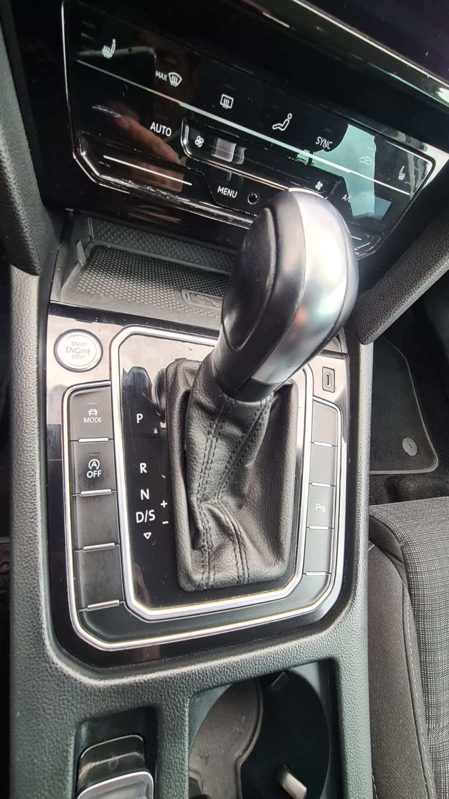 VW Passat Variant 2.0 TDI Business DSG ** Gr-Navi **RF-Kamera ** Sitzheizung ** PDC ** Frisch Ab MFK & Service **-image-15