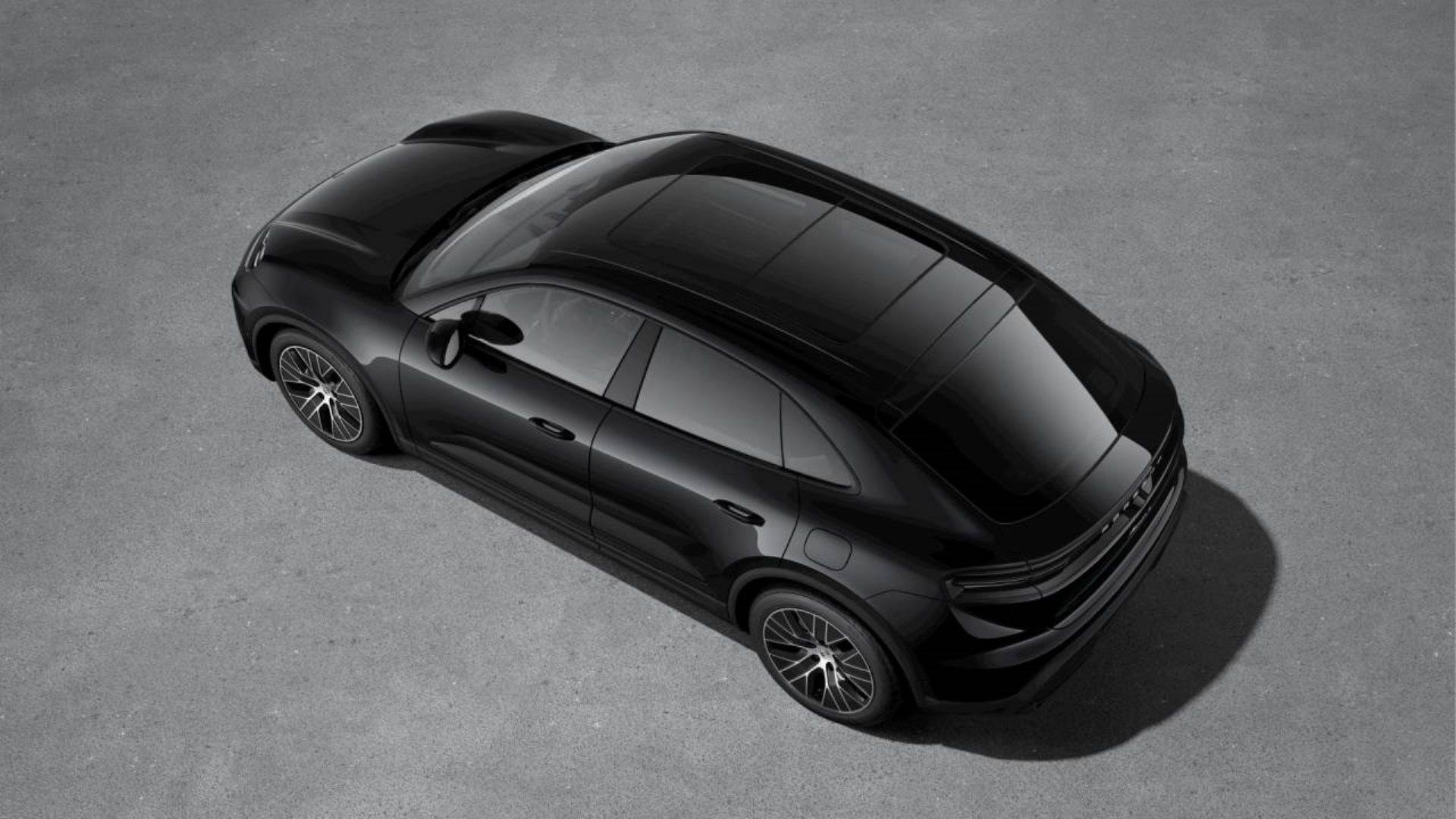 PORSCHE Macan 4-showroom-element-3