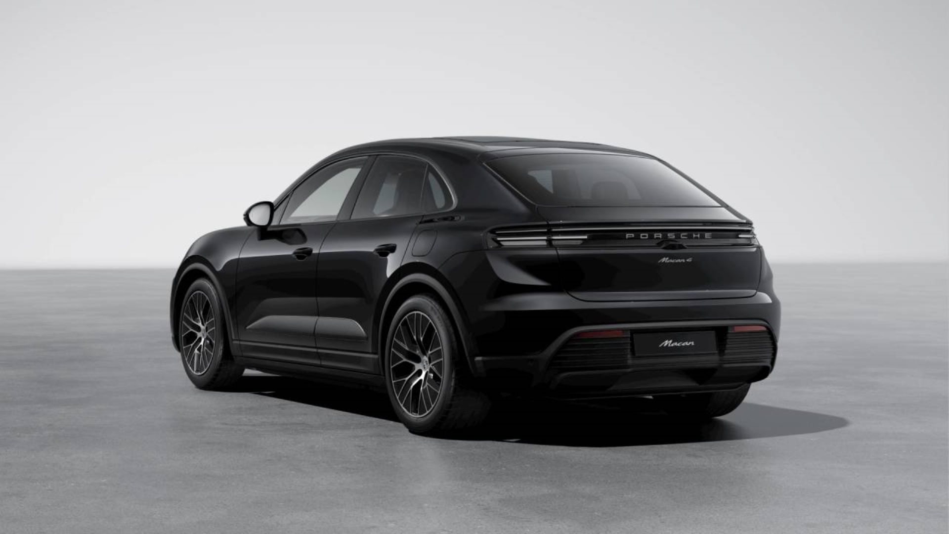 PORSCHE Macan 4-showroom-element-2