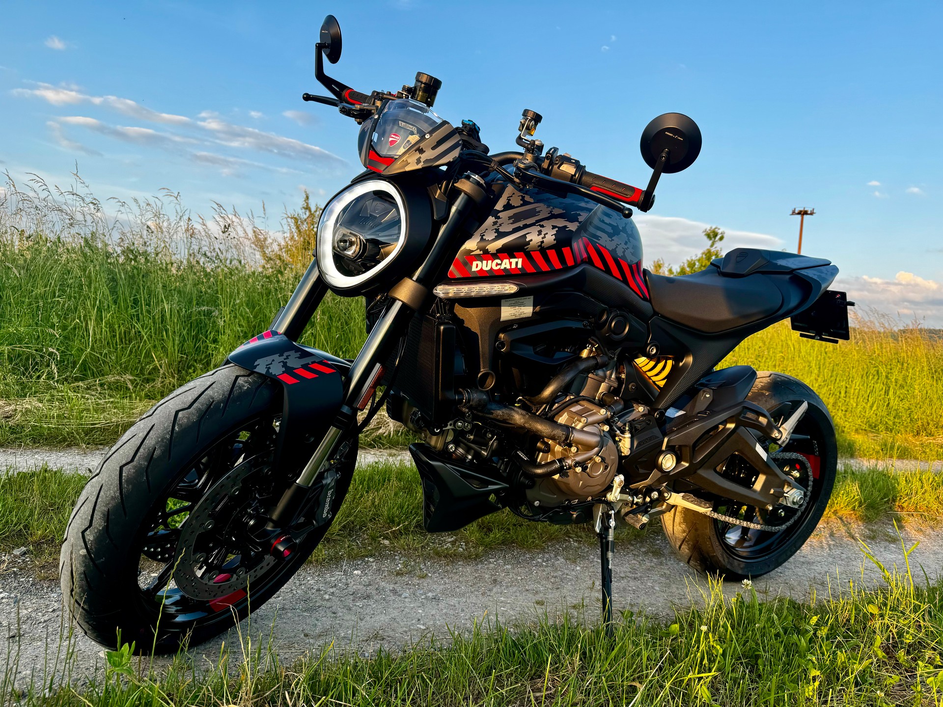 DUCATI Monster 937 (35KW)-image-1