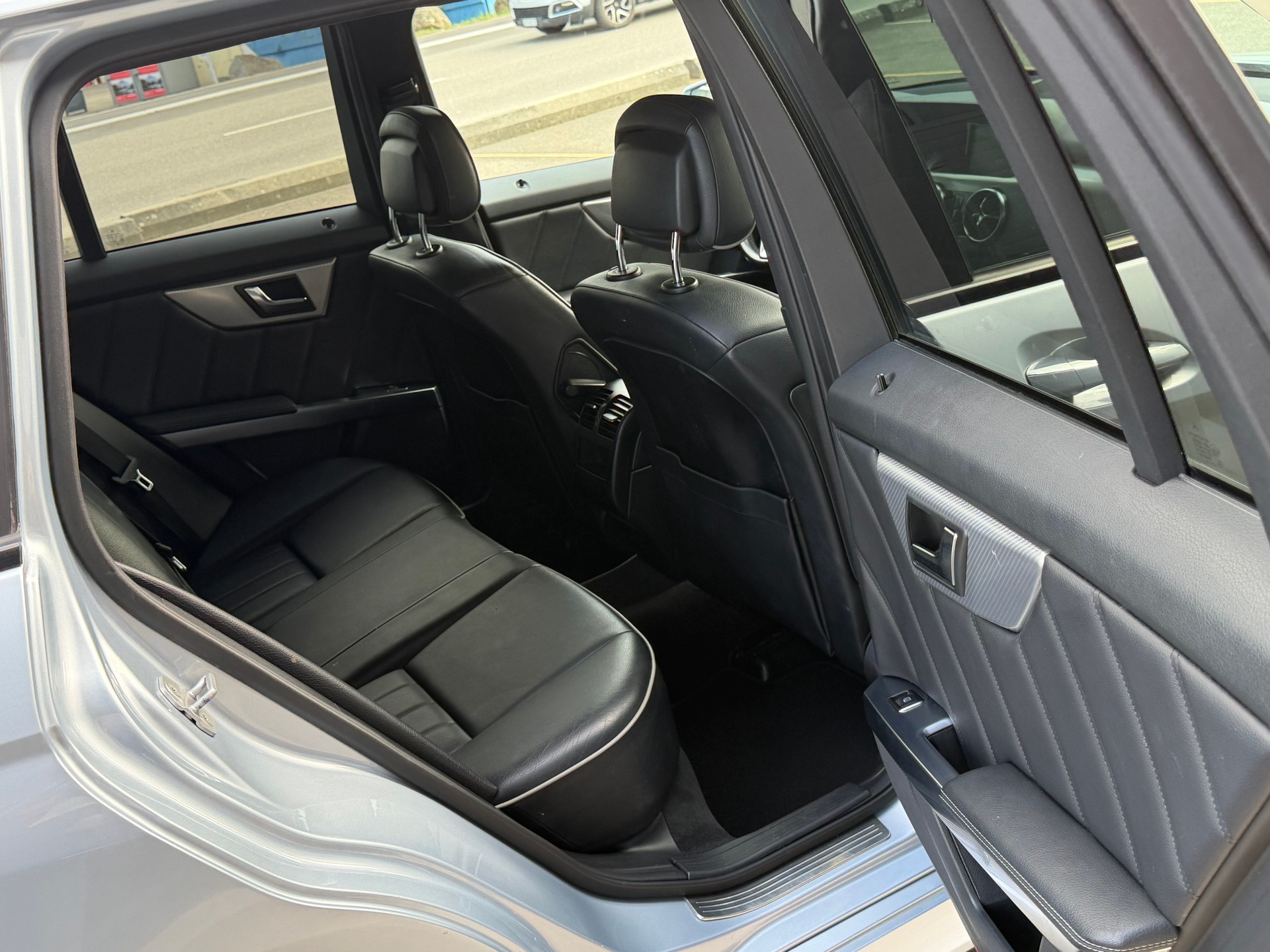 MERCEDES-BENZ GLK 250 BlueTEC 4Matic 7G-Tronic-image-13