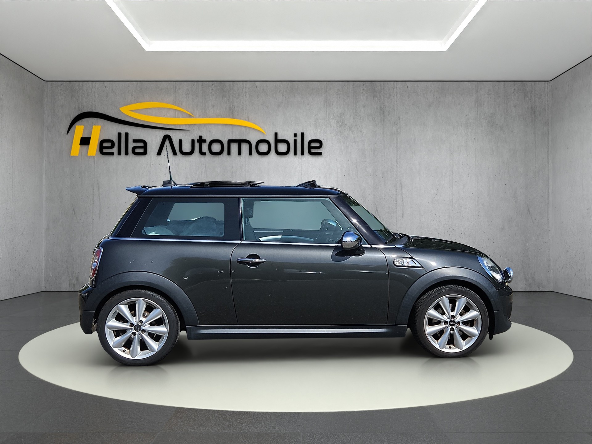 MINI Cooper S-image-1