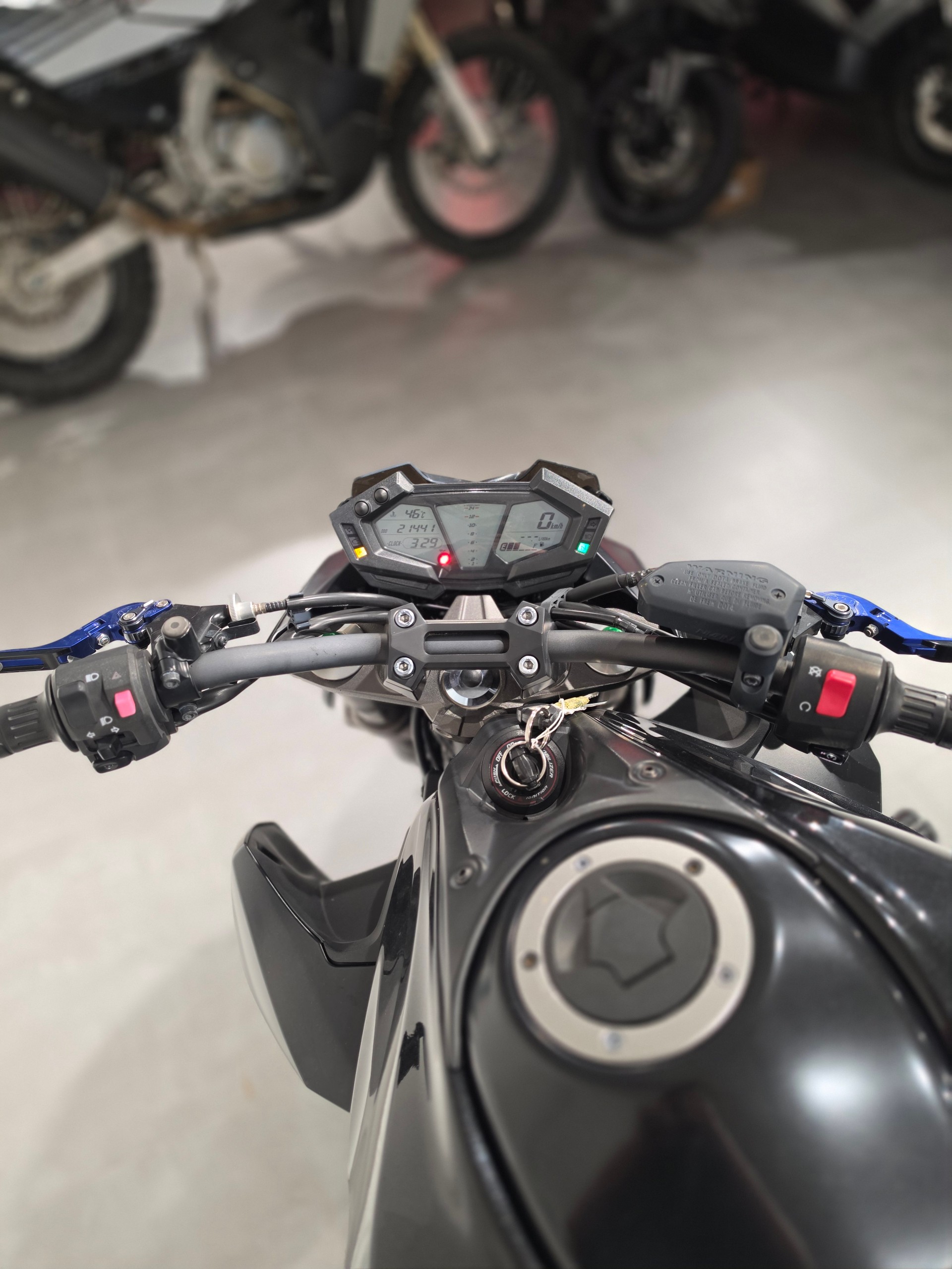 KAWASAKI Z 800 ABS-image-5