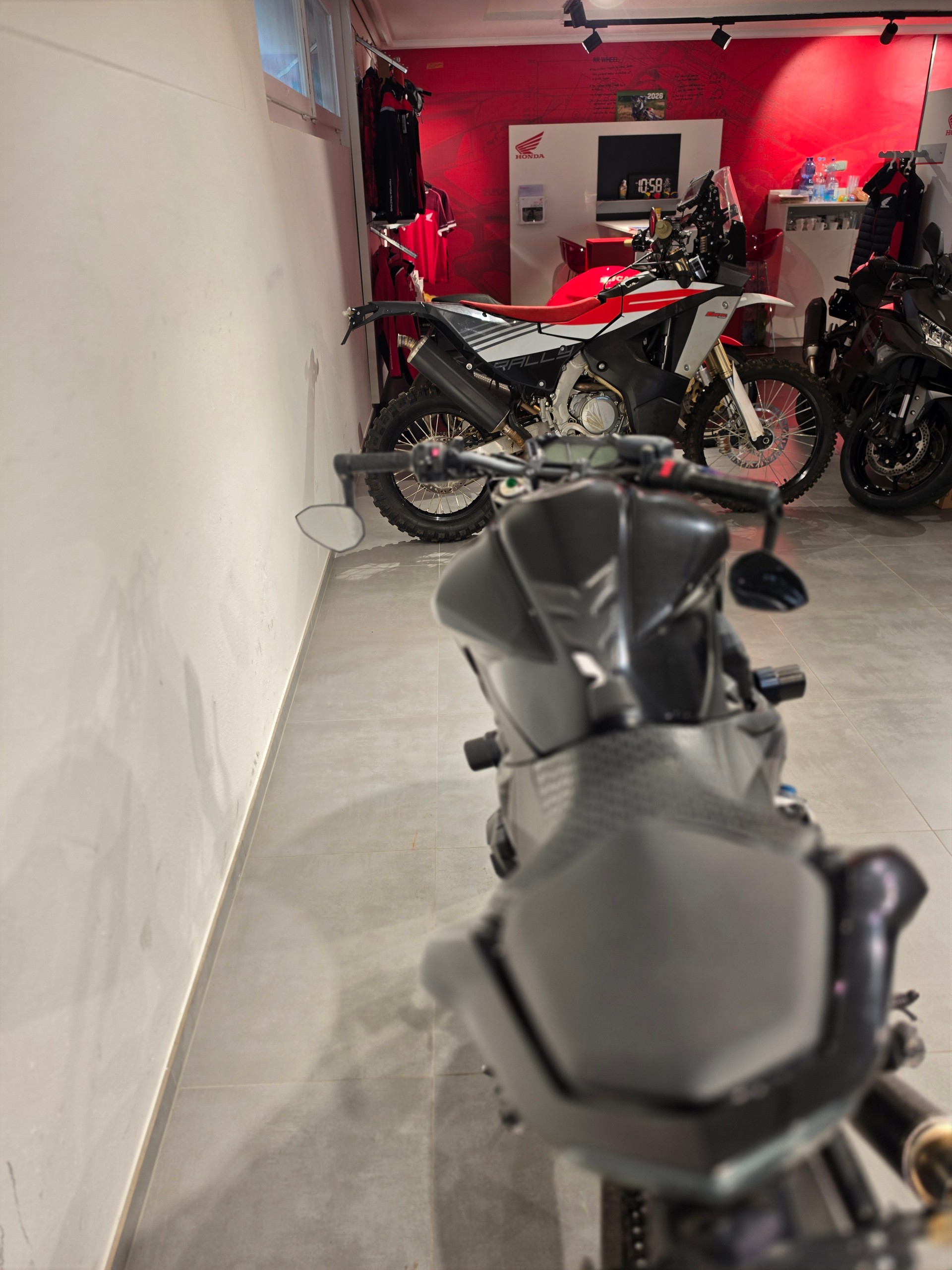 KAWASAKI Z 800 ABS-image-6