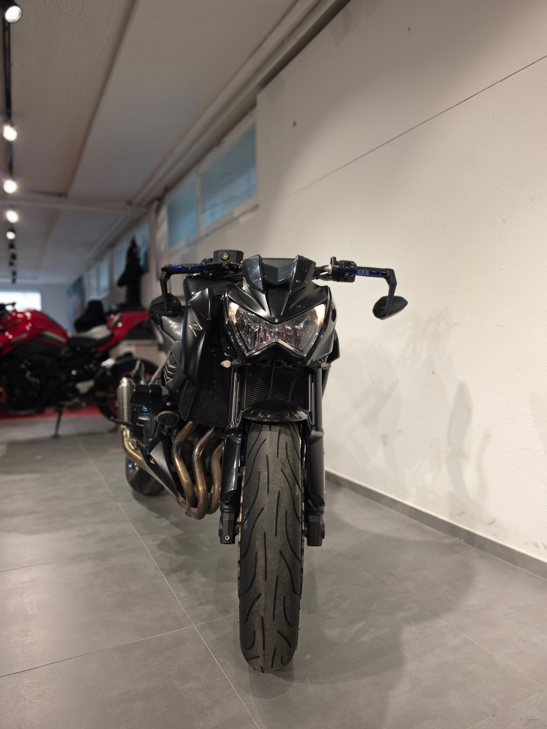 KAWASAKI Z 800 ABS-image-1