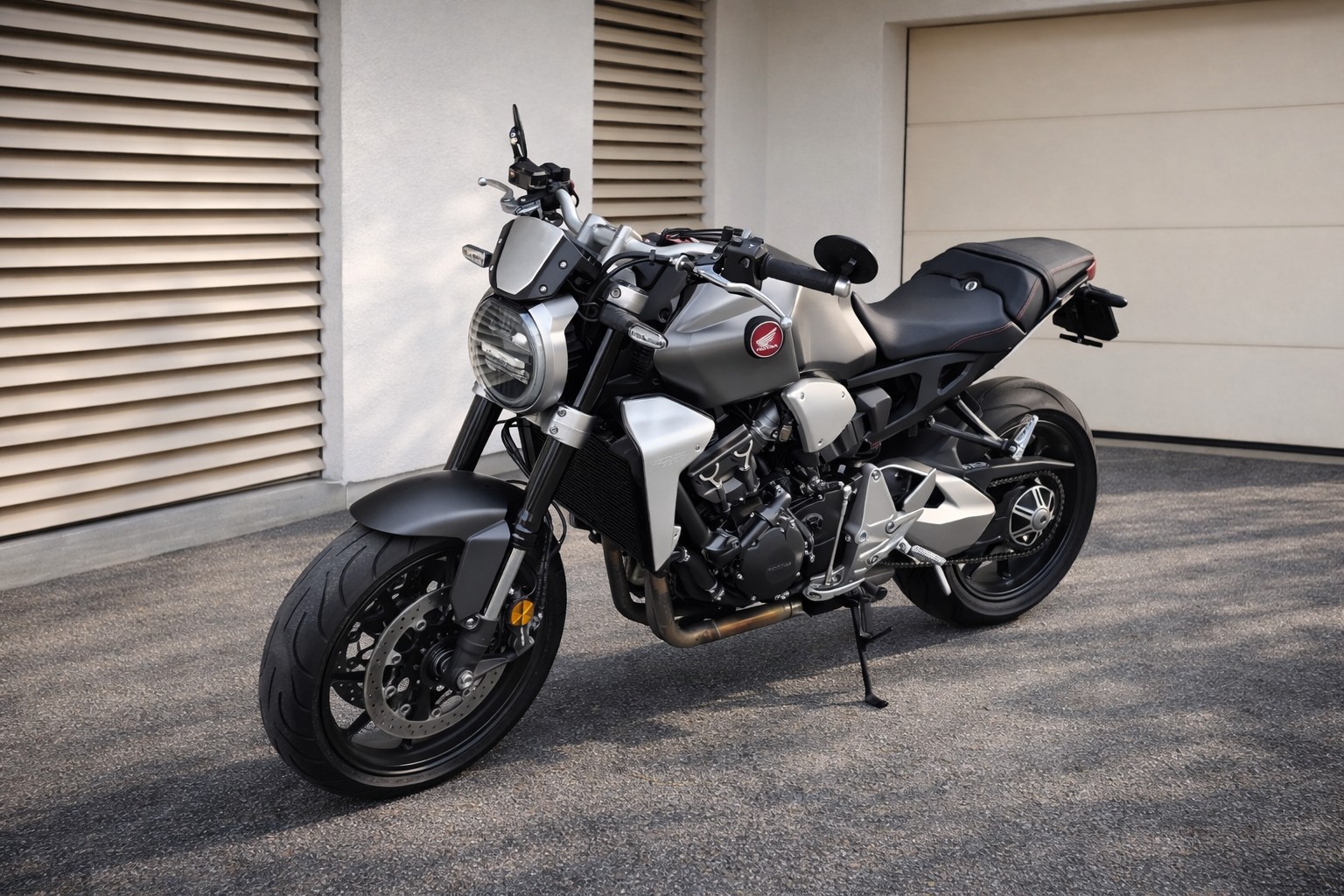 HONDA CB 1000 R ABS-image-0