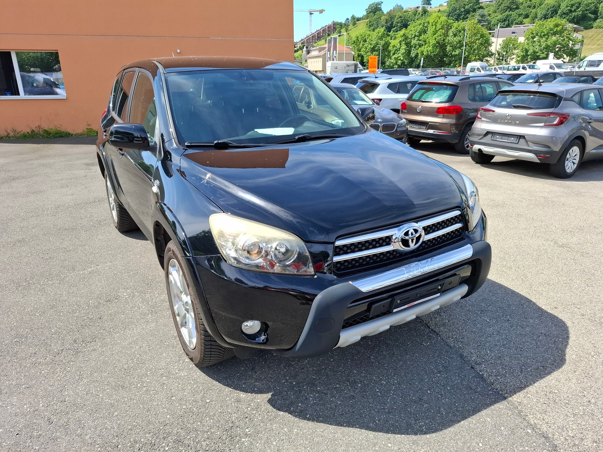 TOYOTA RAV-4 2.2D-4 D CleanPower Linea Sol-image-2