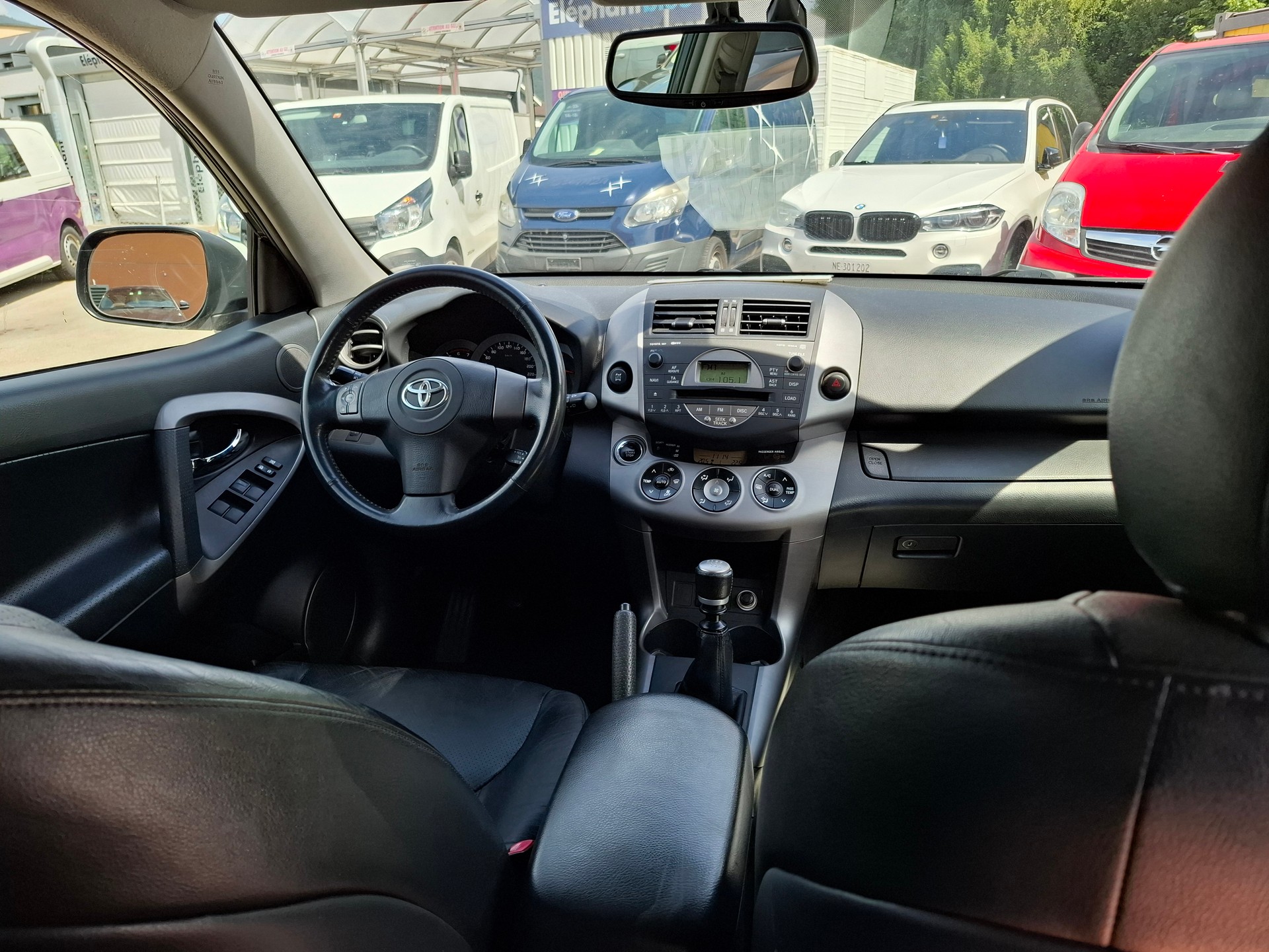 TOYOTA RAV-4 2.2D-4 D CleanPower Linea Sol-image-9