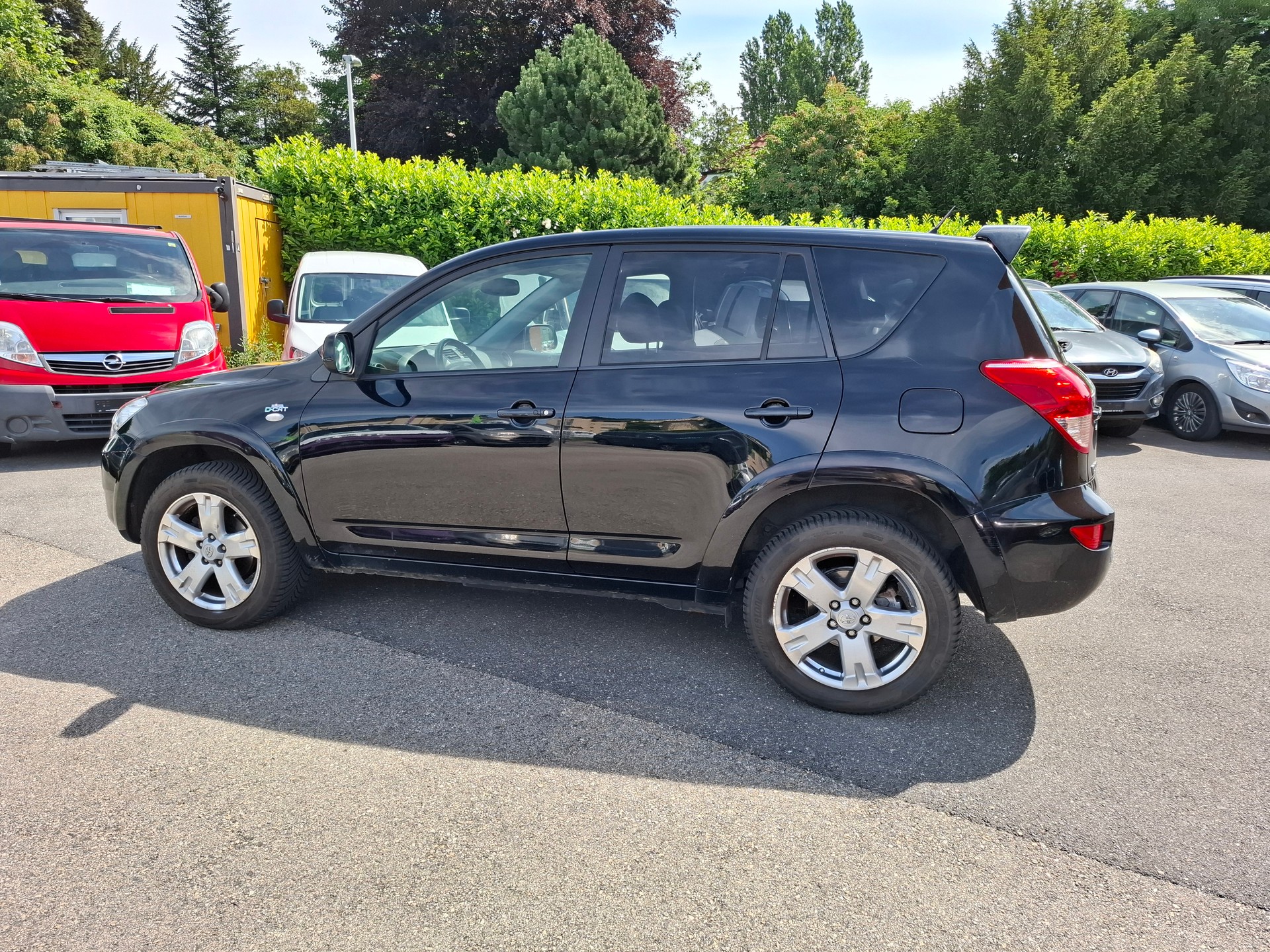 TOYOTA RAV-4 2.2D-4 D CleanPower Linea Sol-image-4