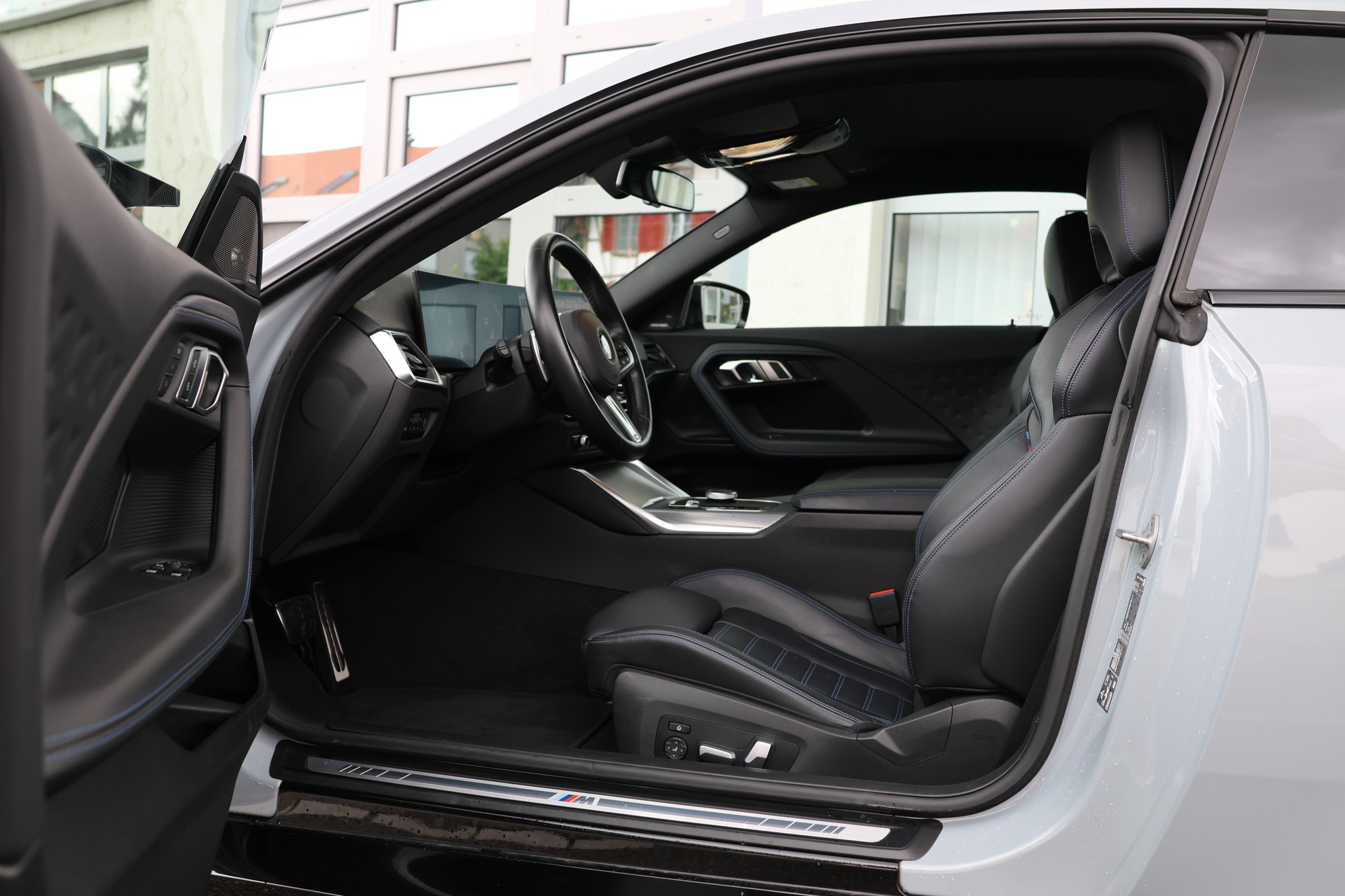 BMW M240i xDrive M Sport Pro Steptronic (CH)-image-8