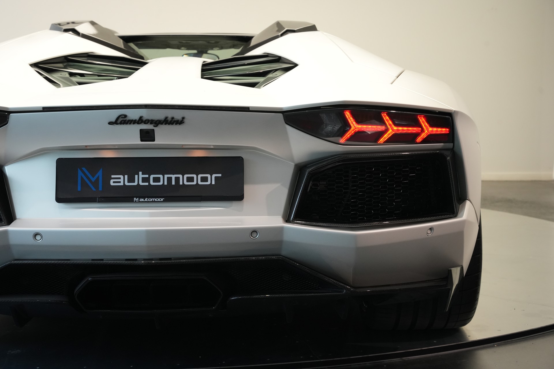 LAMBORGHINI Aventador LP700-4 Roadster E-Gear *Unikat* *Novitec* *Mattlackierung*-image-25