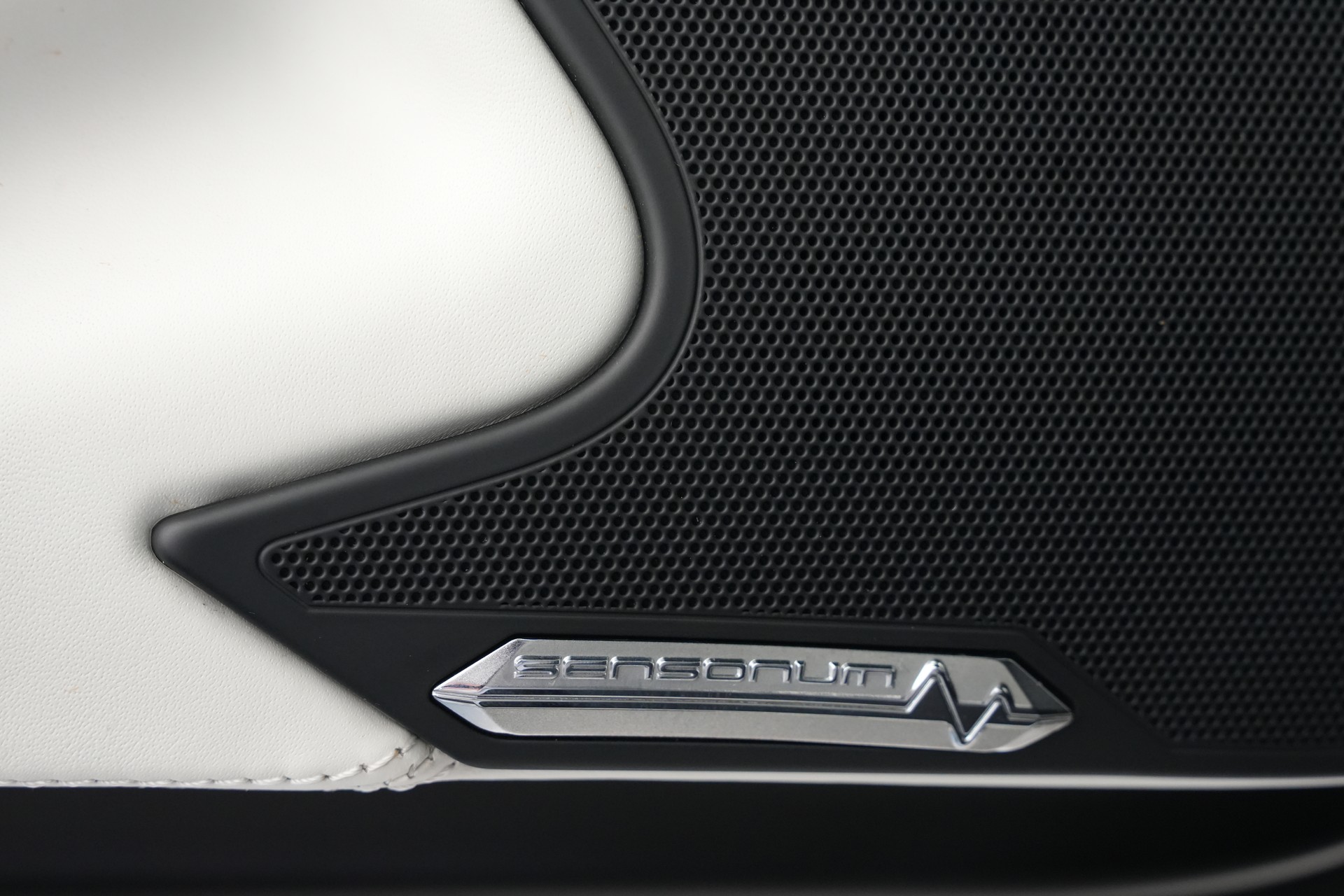 LAMBORGHINI Aventador LP700-4 Roadster E-Gear *Unikat* *Novitec* *Mattlackierung*-image-15