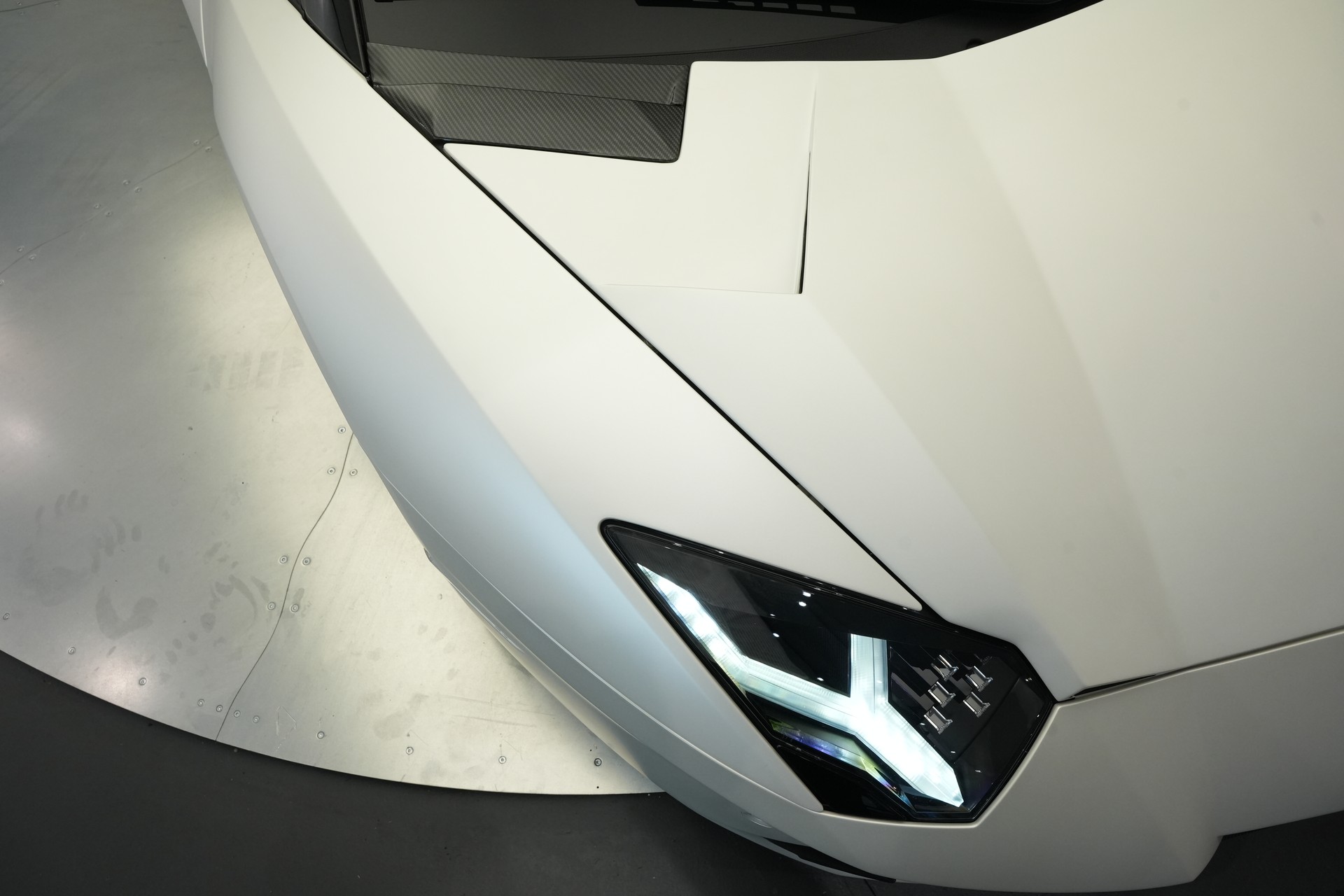 LAMBORGHINI Aventador LP700-4 Roadster E-Gear *Unikat* *Novitec* *Mattlackierung*-image-39