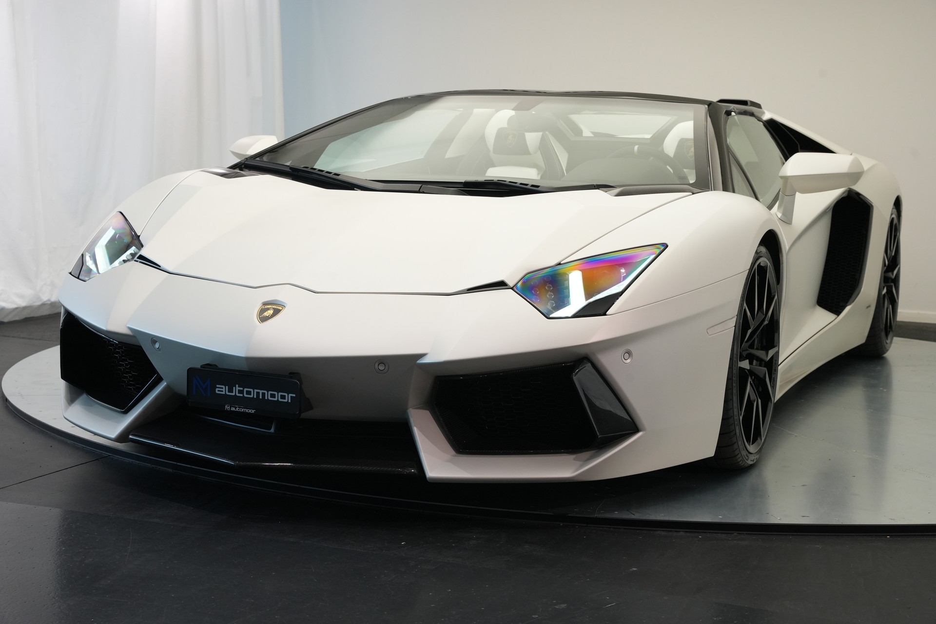LAMBORGHINI Aventador LP700-4 Roadster E-Gear *Unikat* *Novitec* *Mattlackierung*-image-41