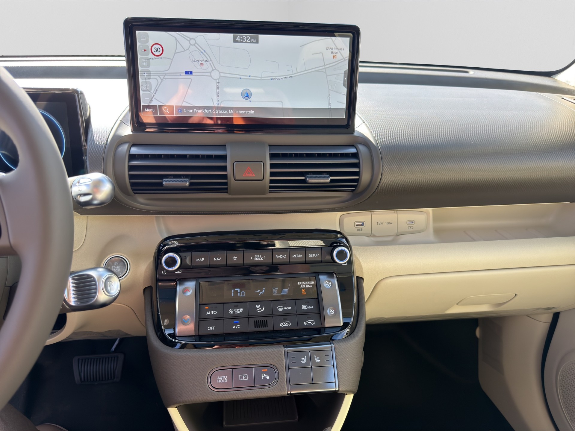 HYUNDAI Inster 49kWh Vertex-image-14