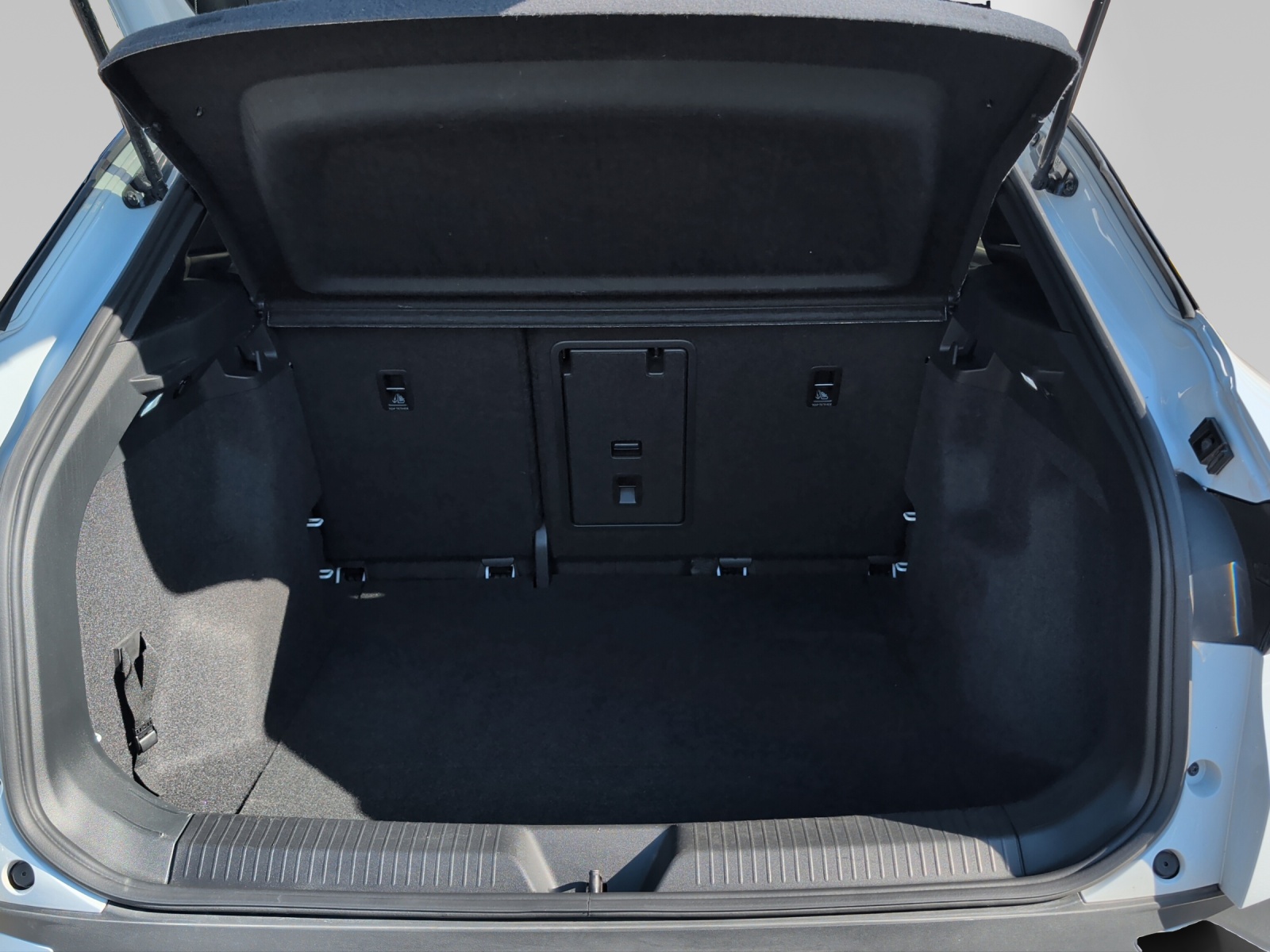 VW ID.4 Pro Performance 77 kWh Business-image-11