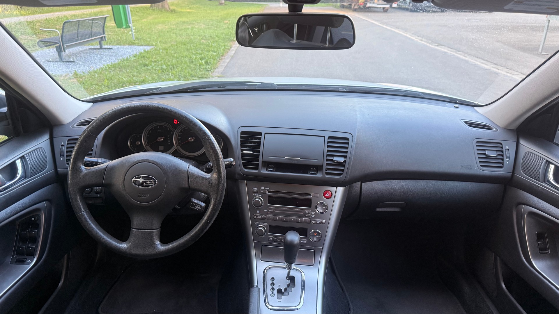 SUBARU LEGACY-image-6