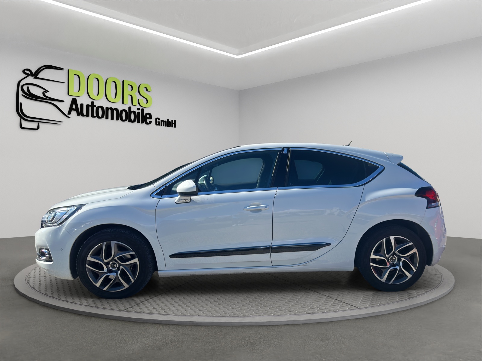 DS AUTOMOBILES DS 4 1.6 THP Faubourg Addict Automatic-image-5