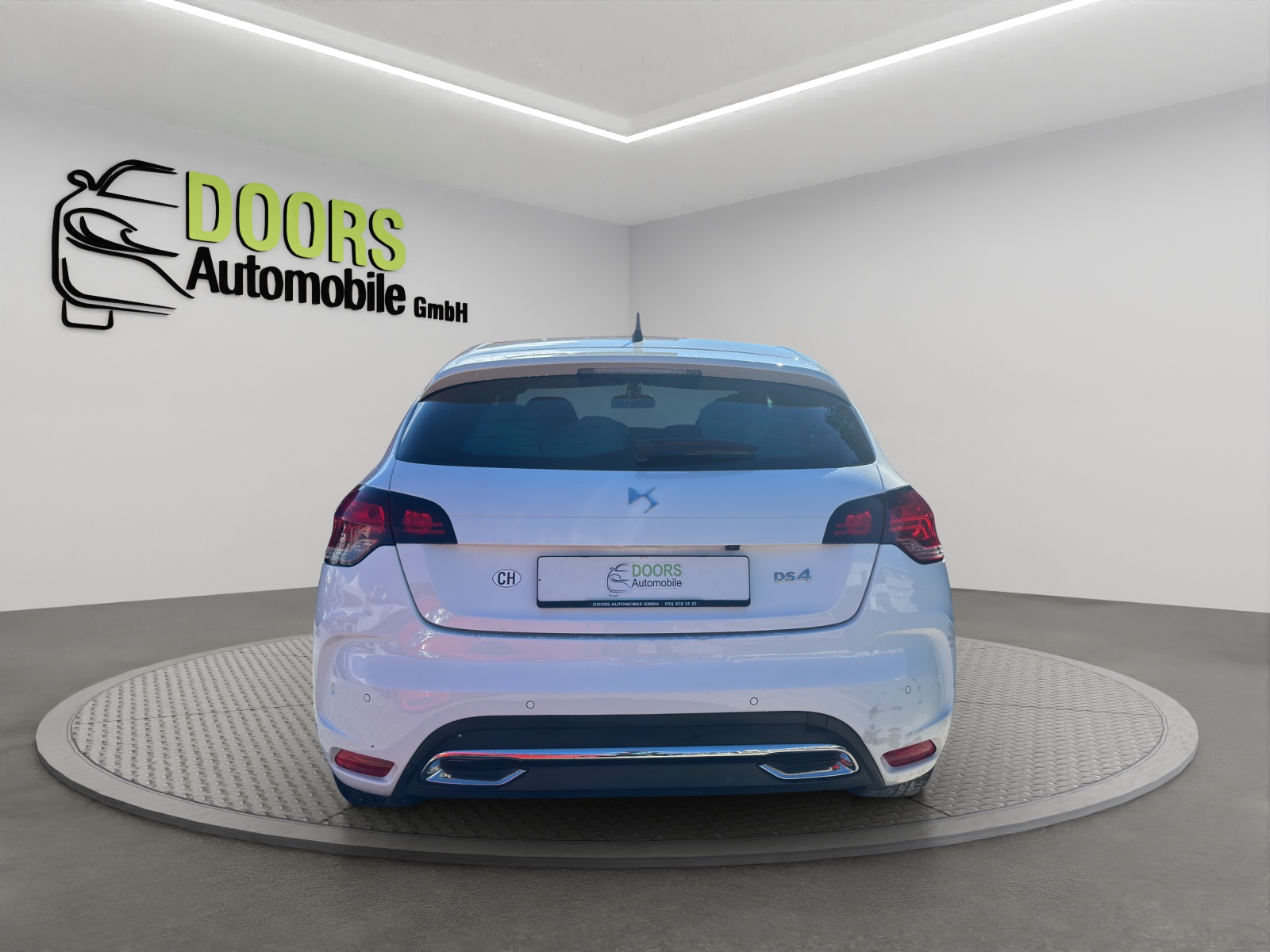 DS AUTOMOBILES DS 4 1.6 THP Faubourg Addict Automatic-showroom-element-3