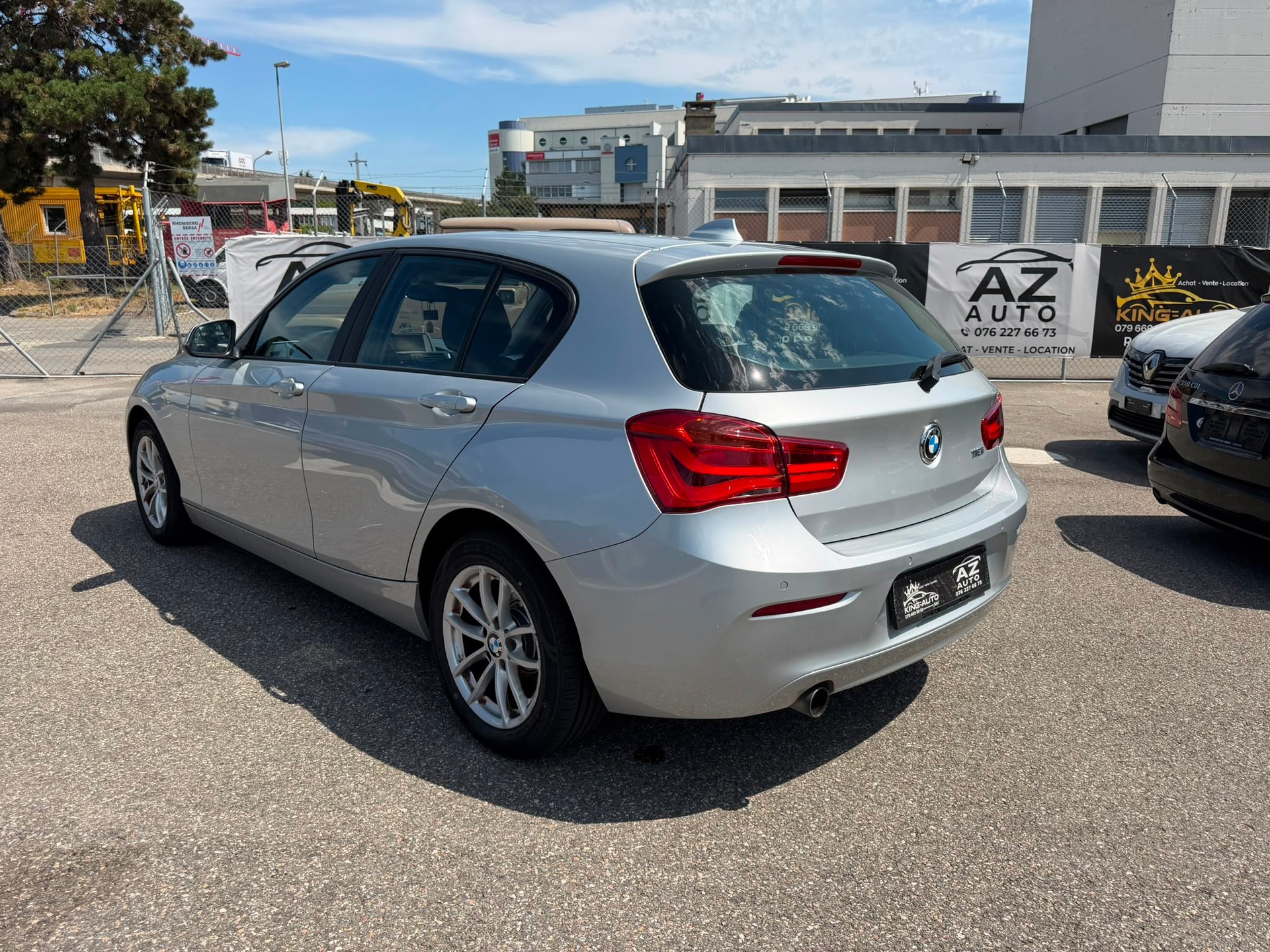 BMW 118i M Sport-showroom-element-3