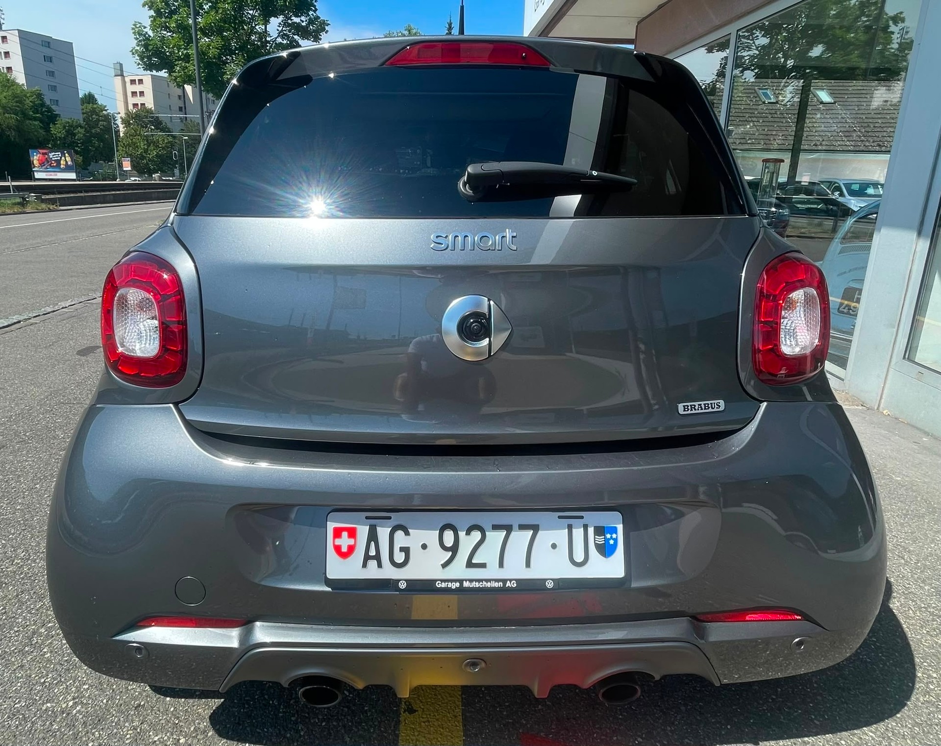 SMART forfour BRABUS twinamic 109 PS | CH-Auto | JBL Soundsystem | DAB+ | Sitzheizung | Bluetooth-image-5