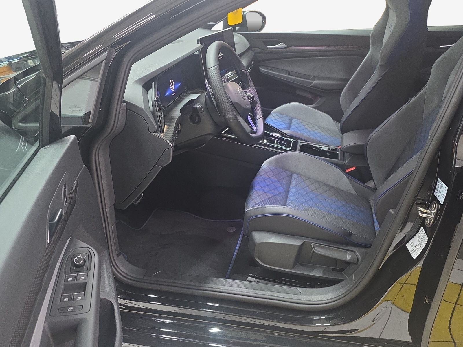 VW Golf 2.0 TSI R DSG 4 Motion