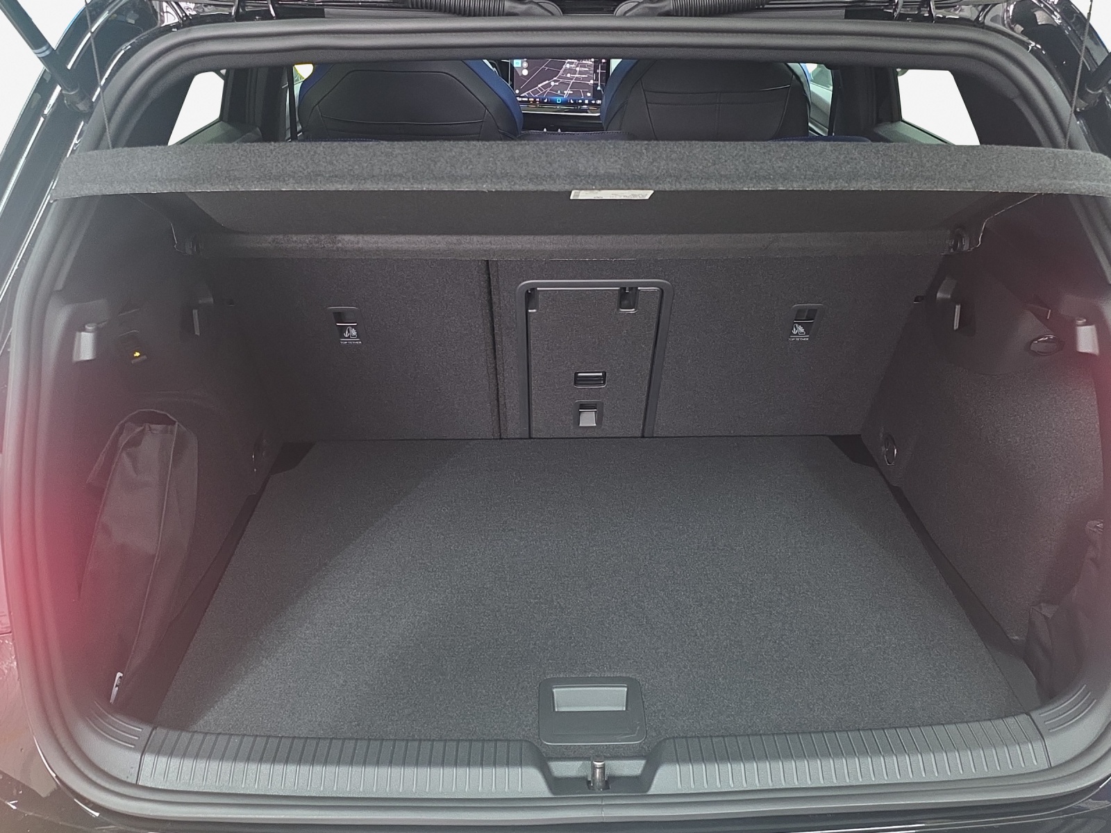 VW Golf 2.0 TSI R DSG 4 Motion-image-5
