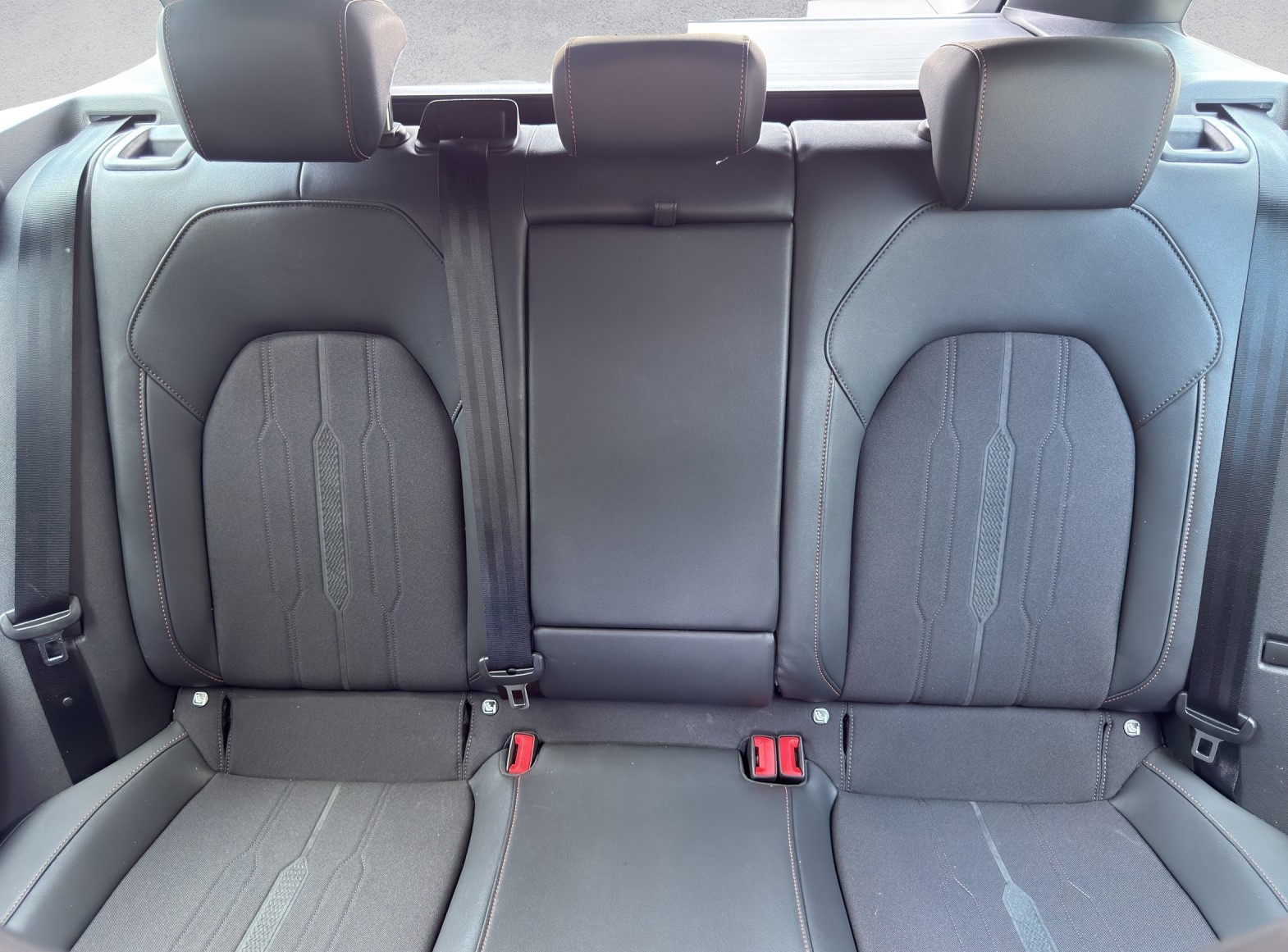 CUPRA LEON ST 2.0 TSI VZ DSG-image-15