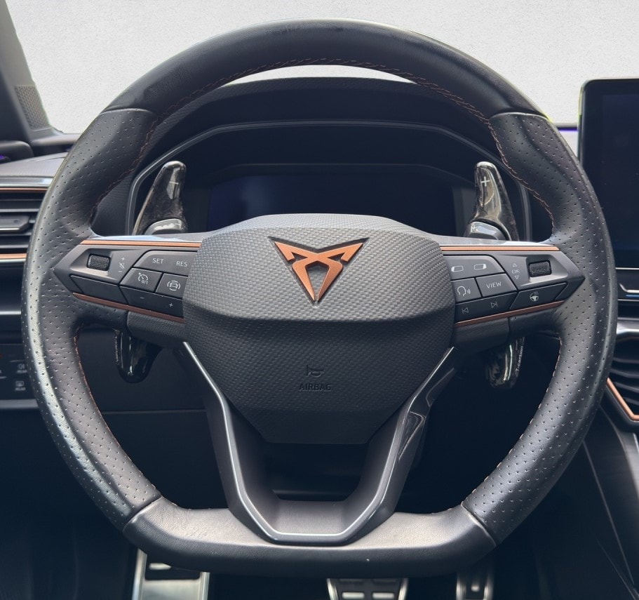CUPRA LEON ST 2.0 TSI VZ DSG-image-9